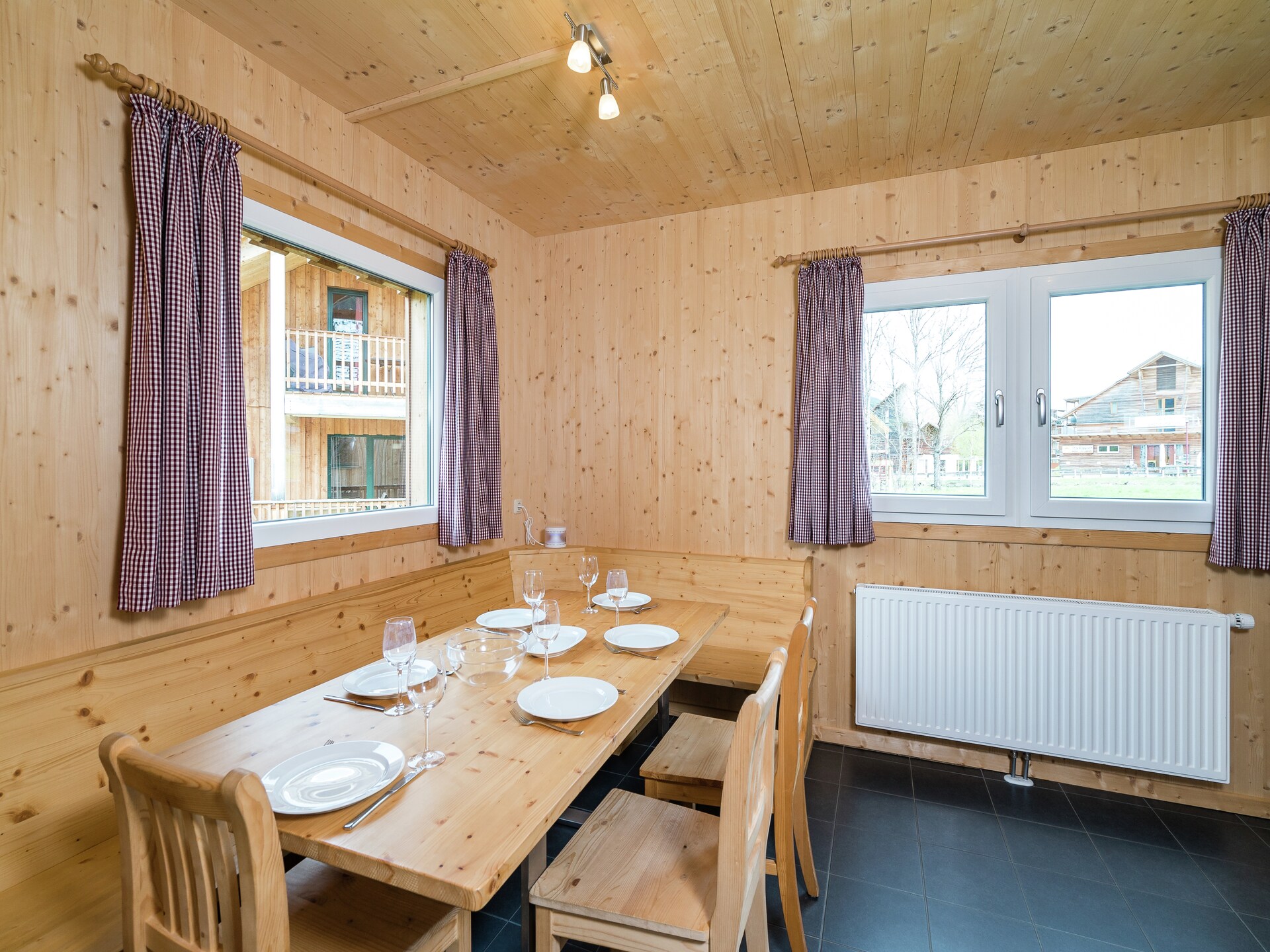 Chalet 13b: 10-persoons aan de piste bij Kreischberg - foto 3