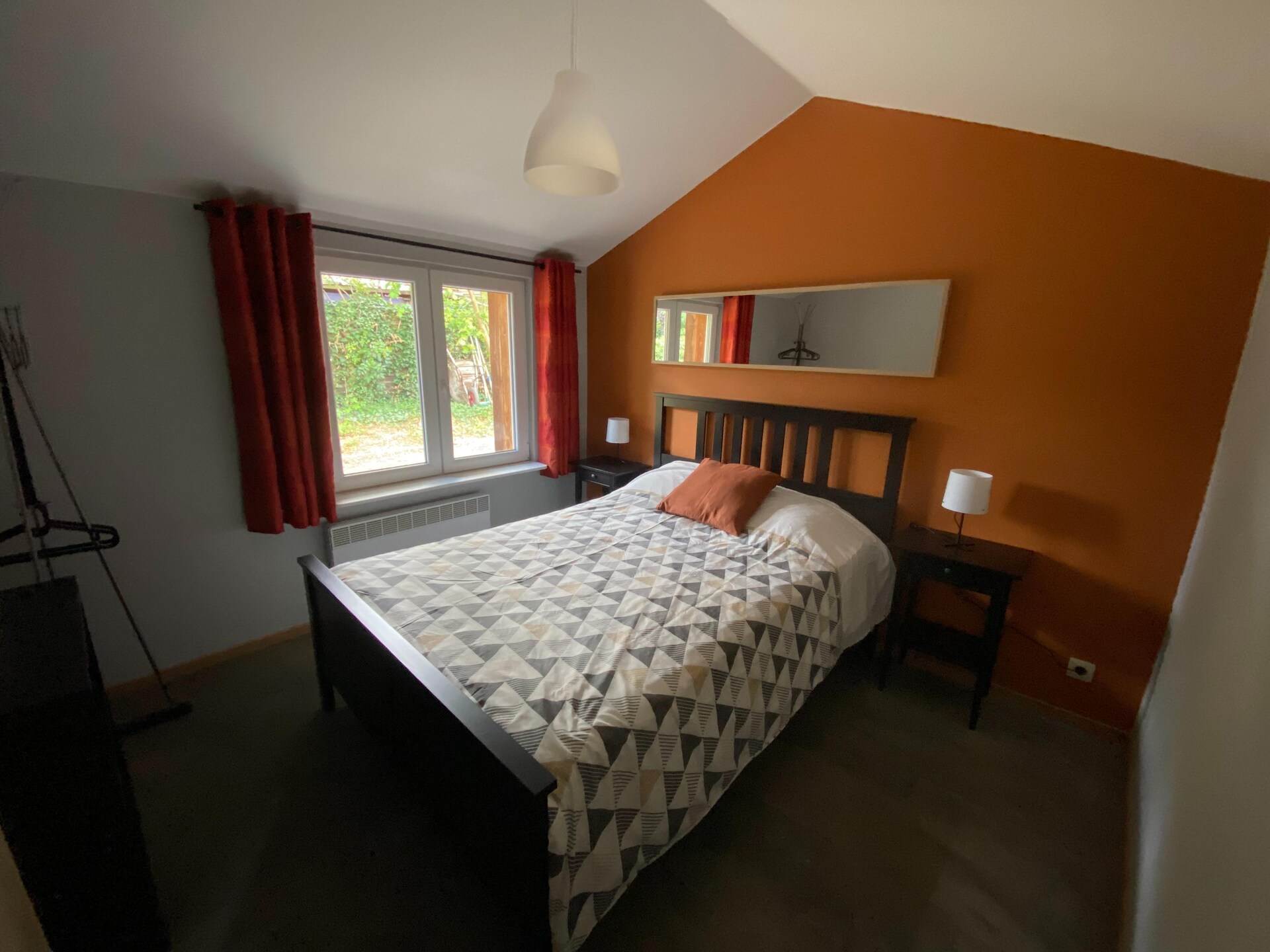 8-persoons chalet met bubbelbad aan bosrand in Jalhay - foto 18