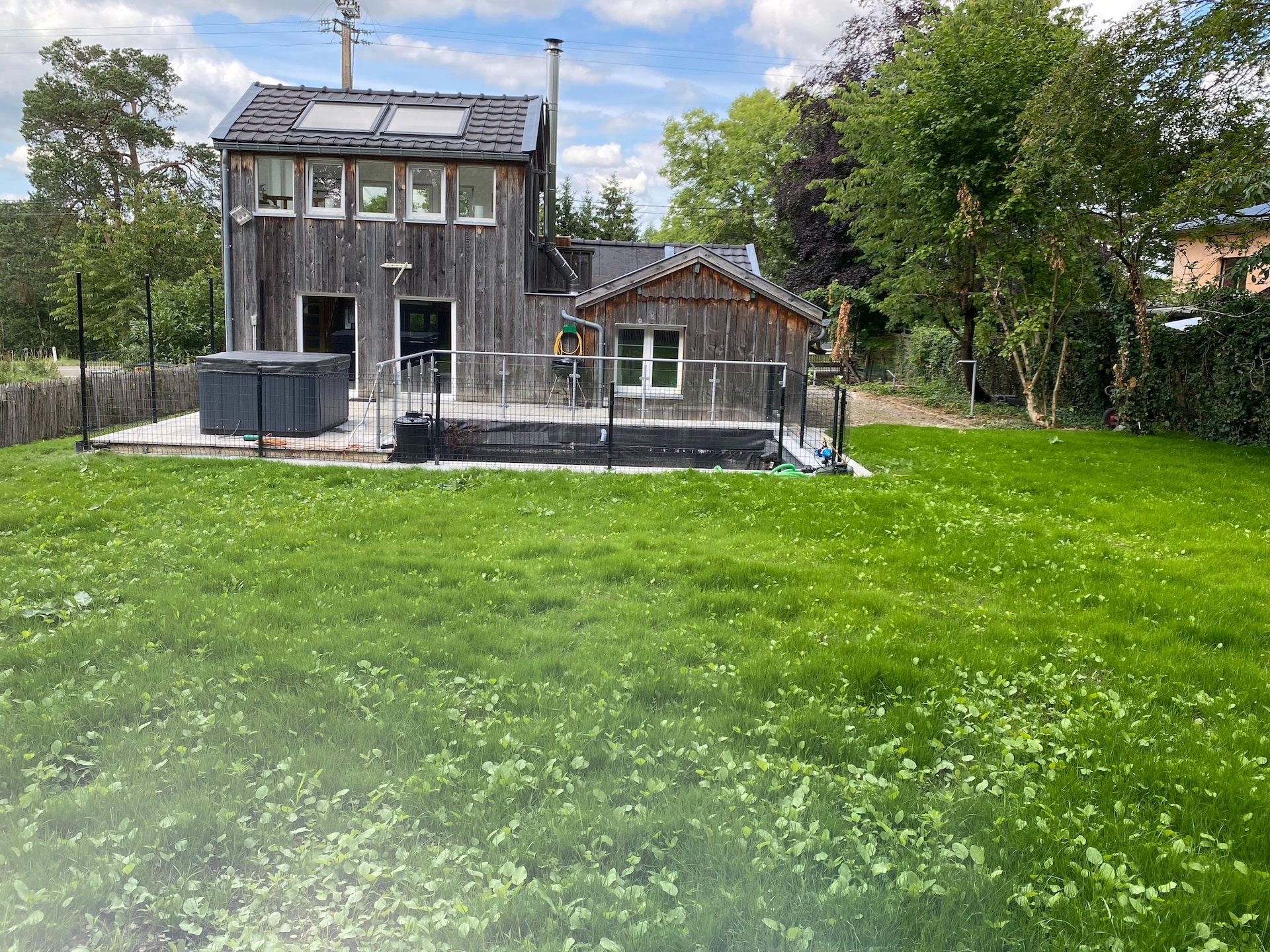 8-persoons chalet met bubbelbad aan bosrand in Jalhay - foto 1