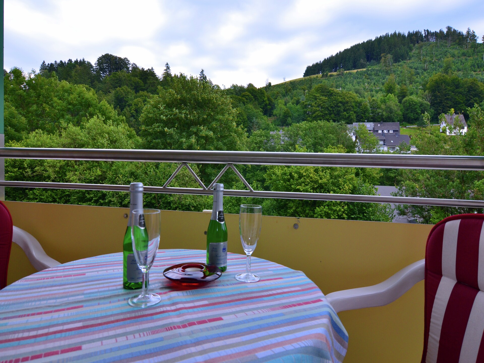 Rustiek appartement voor 6 personen aan de bosrand in Willingen-Schwalefeld - foto 13