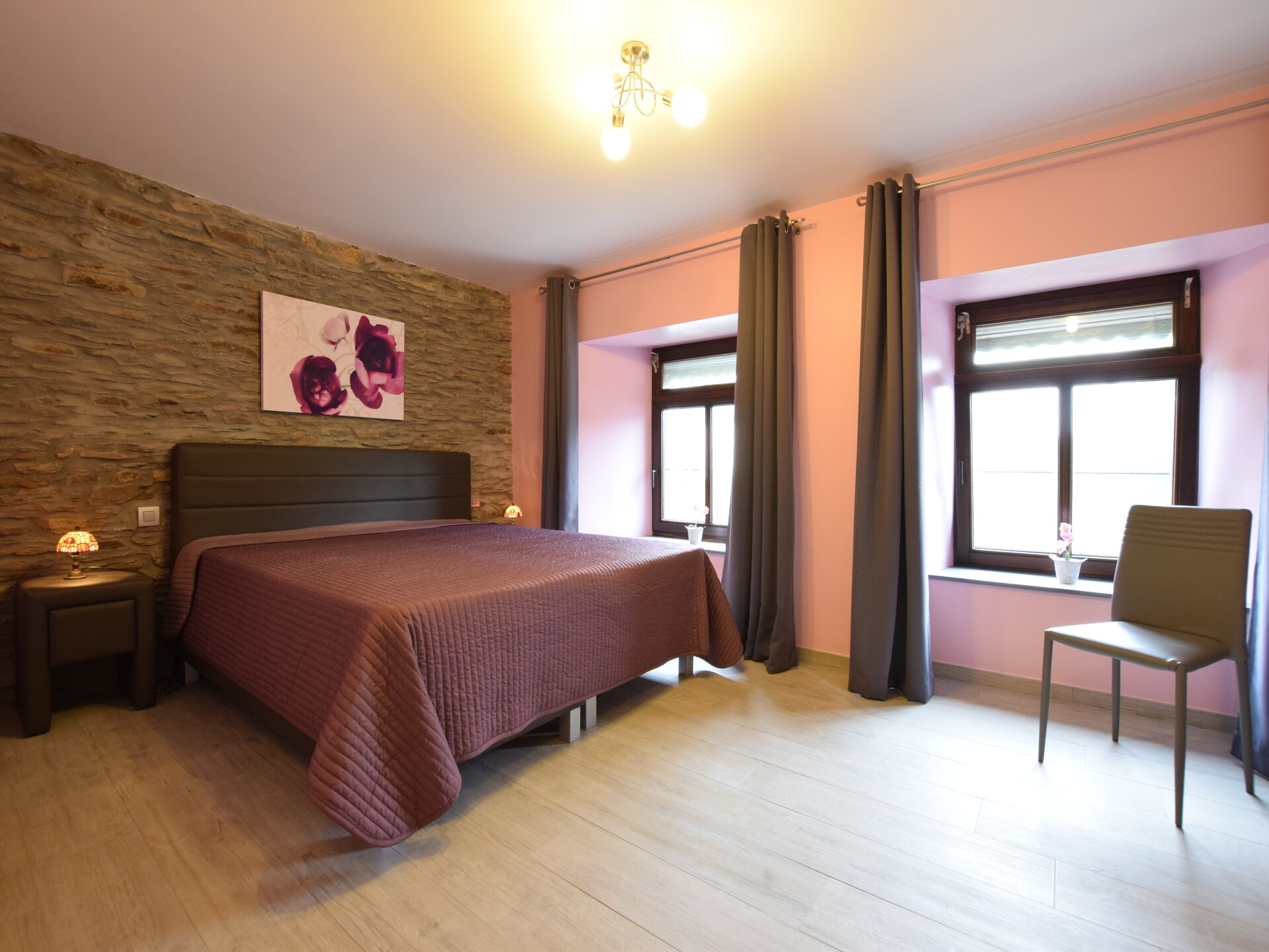 Modern vakantiehuis voor 8 personen met tuin en biljart in Neufchâteau - foto 4