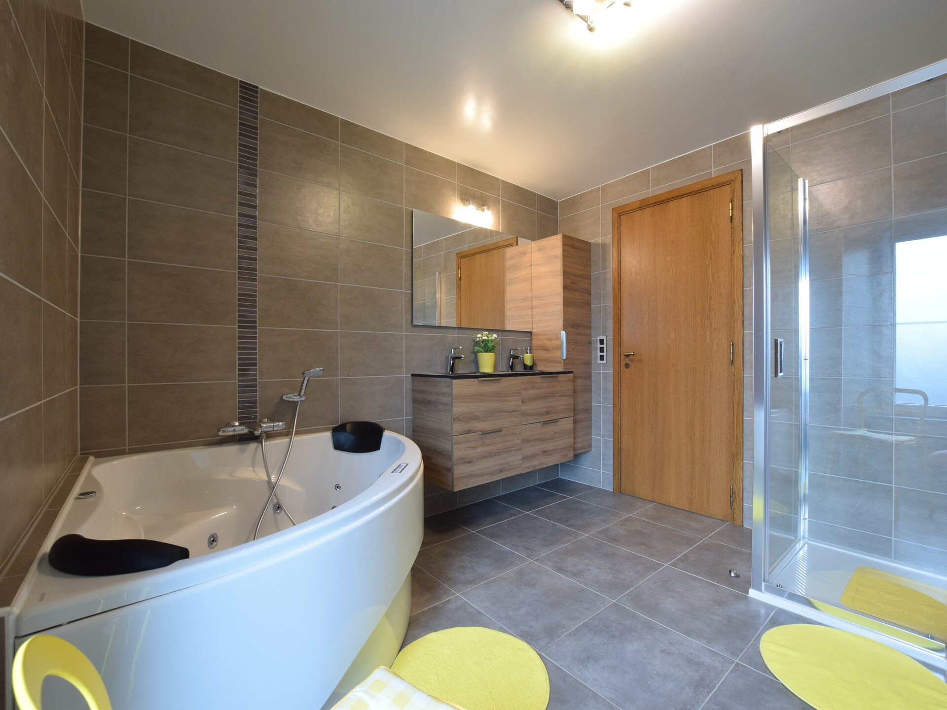 Modern vakantiehuis voor 8 personen met tuin en biljart in Neufchâteau - foto 29
