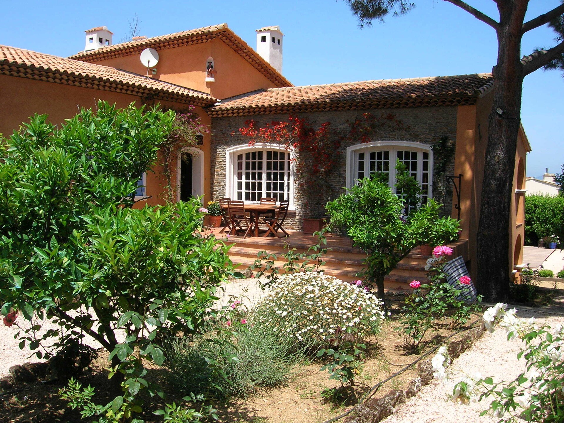 Vrijstaande villa met privézwembad in Saint-Tropez, 1 km van strand en centrum - foto 6