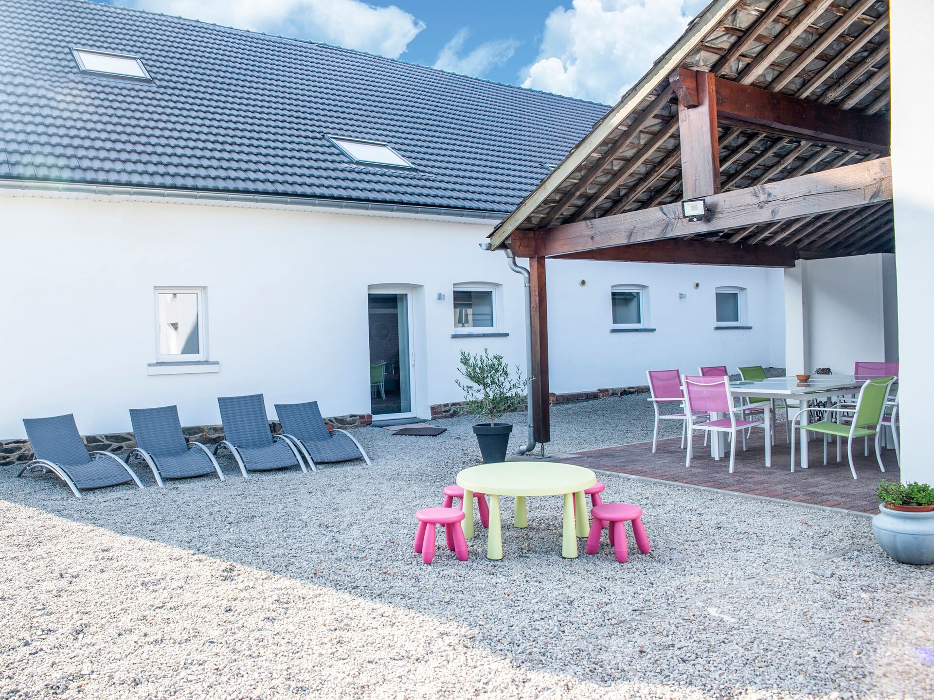 10-persoons vakantiehuis met sauna en biljart in Burnenville - foto 10