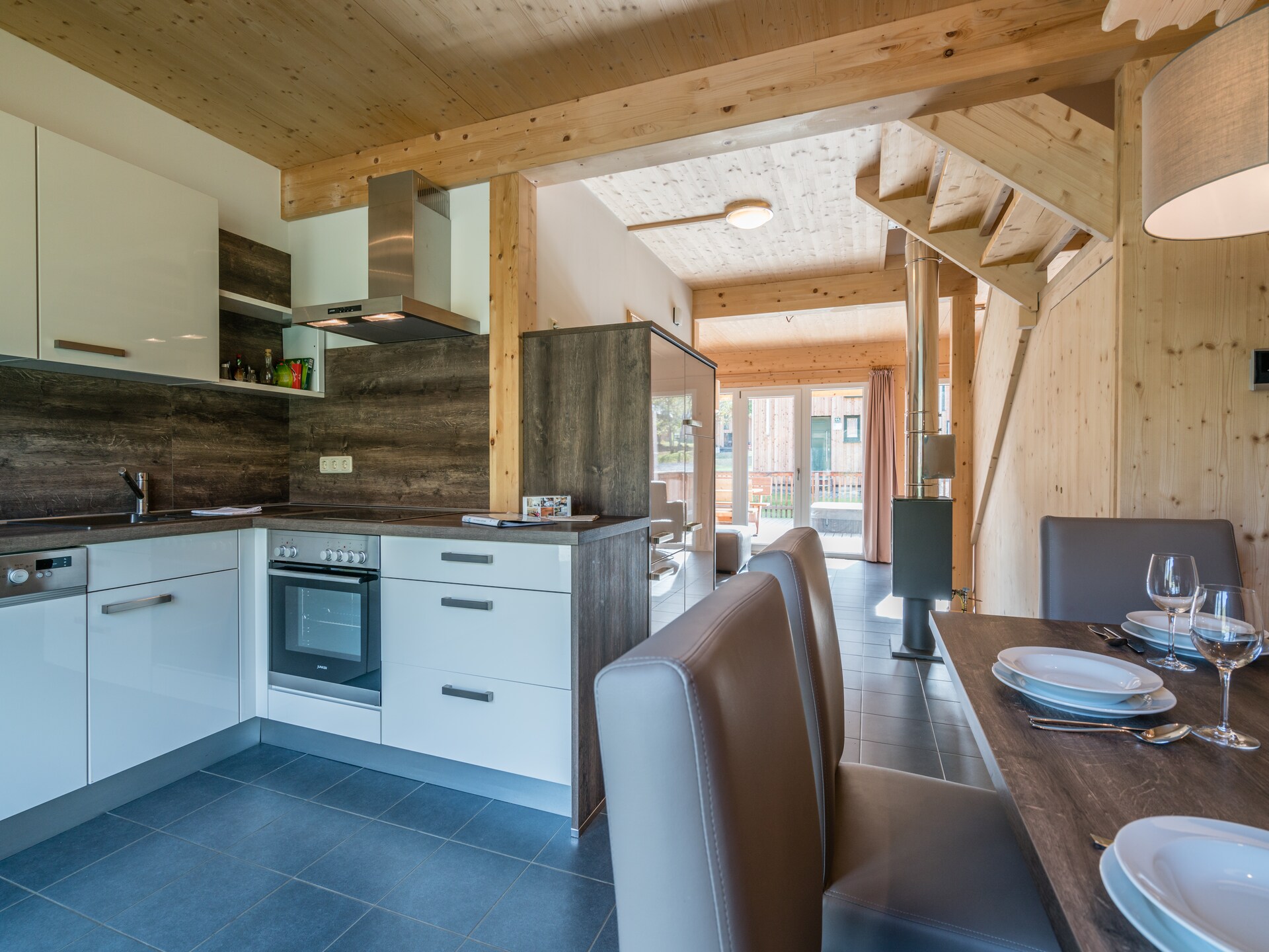 Aan de piste: Luxe chalet voor 9 personen in Sankt Georgen am Kresichberg - foto 3