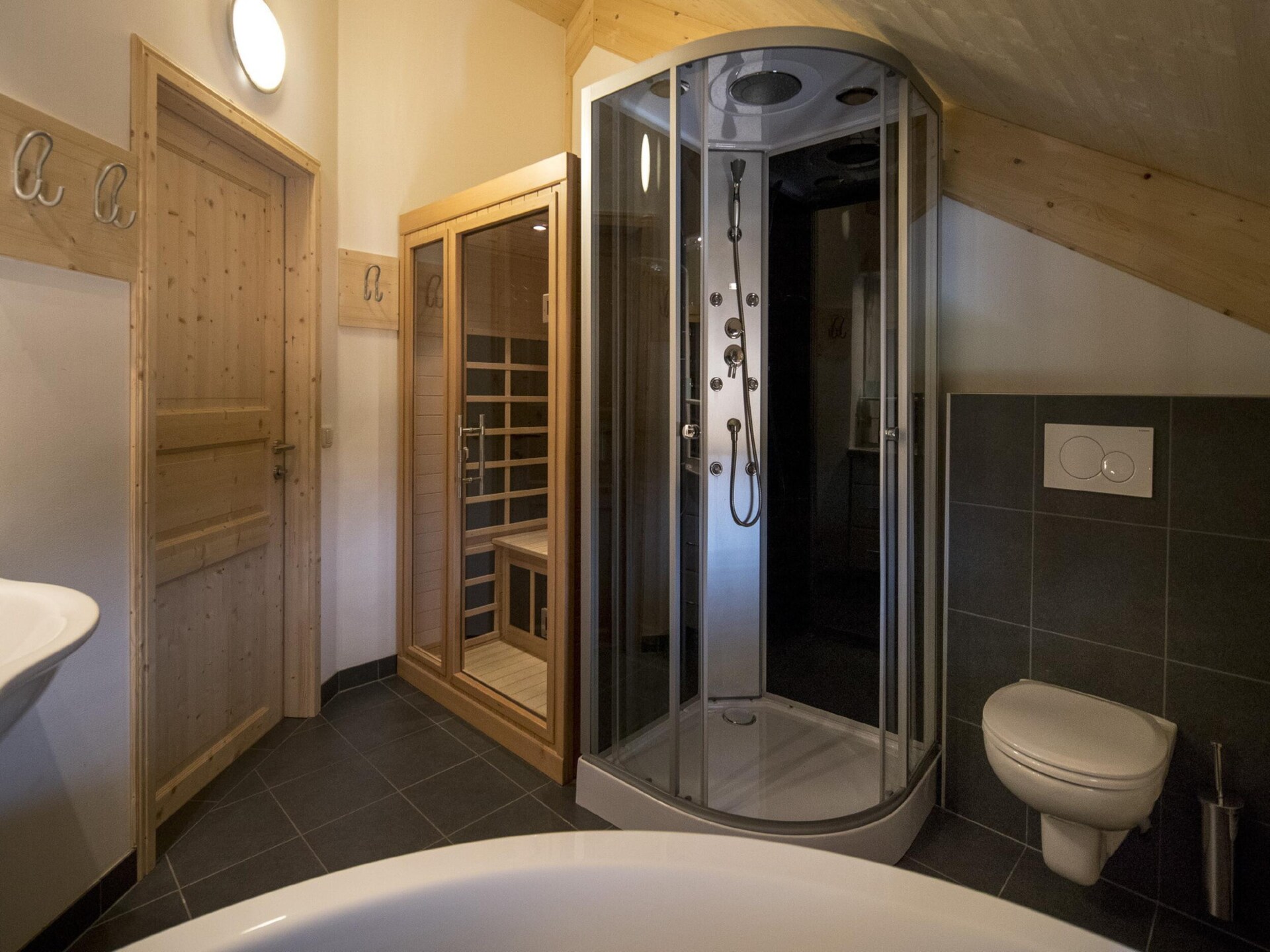 Aan de piste: Luxe chalet voor 9 personen in Sankt Georgen am Kresichberg - foto 19