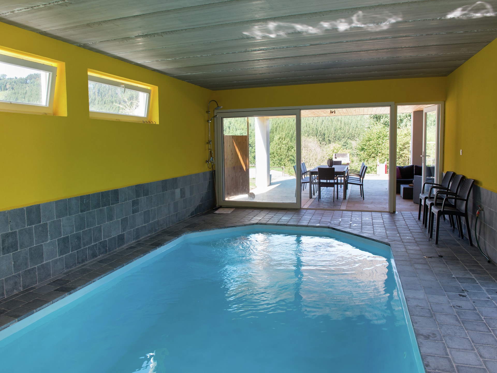 9-persoons vakantiehuis in Stoumont met privézwembad - foto 8
