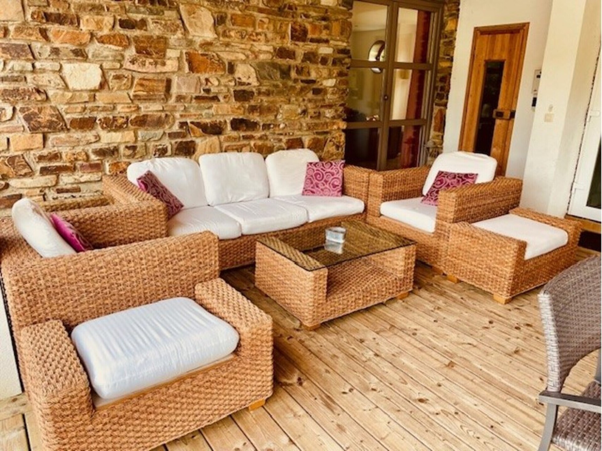 9-persoons vakantiehuis in Stoumont met privézwembad - foto 4