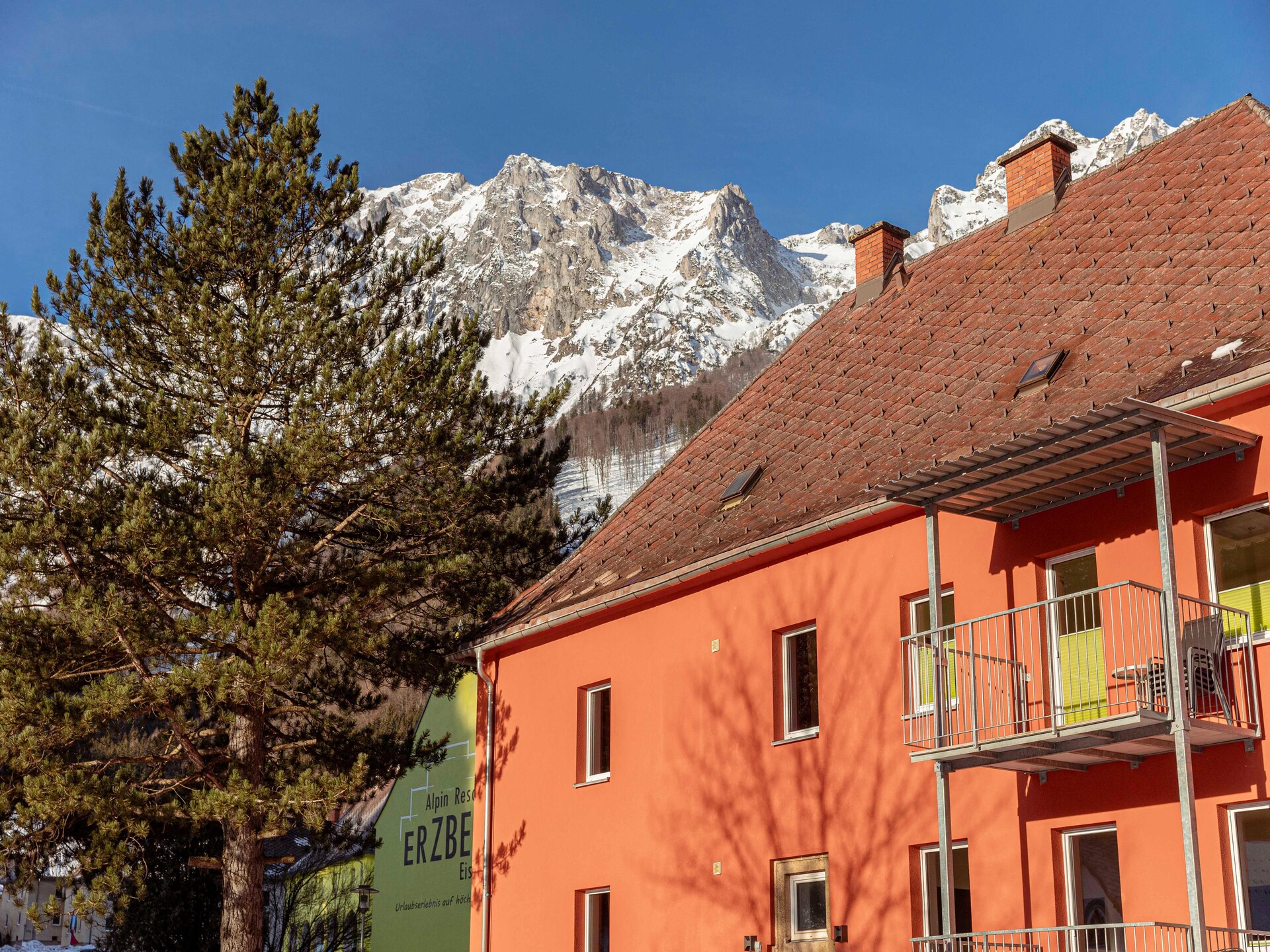 Appartement met bubbelbad en balkon, 200m van skilift en meer - foto 10