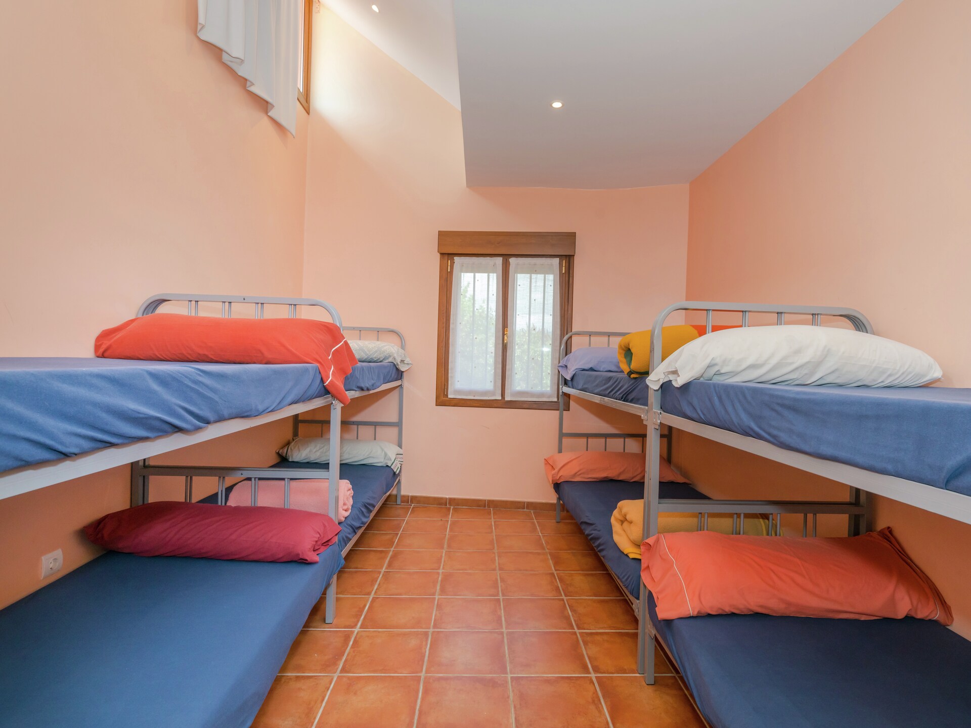 Uniek landhuis in Baskenland met zwembad, tuin en ruimte voor 18 personen - foto 15