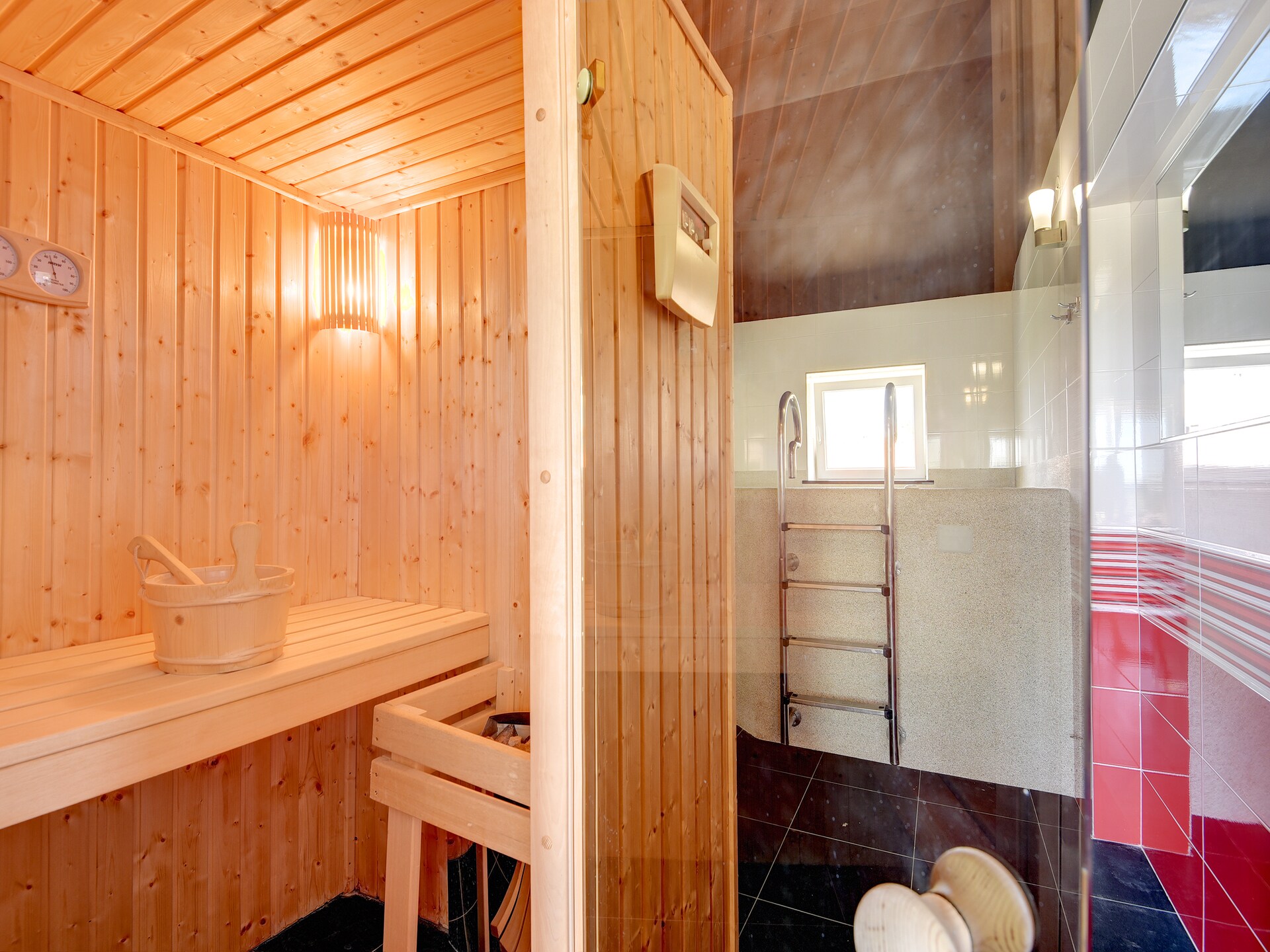 Villa Branka met privézwembad, sauna en zeezicht bij Rovinj - foto 2