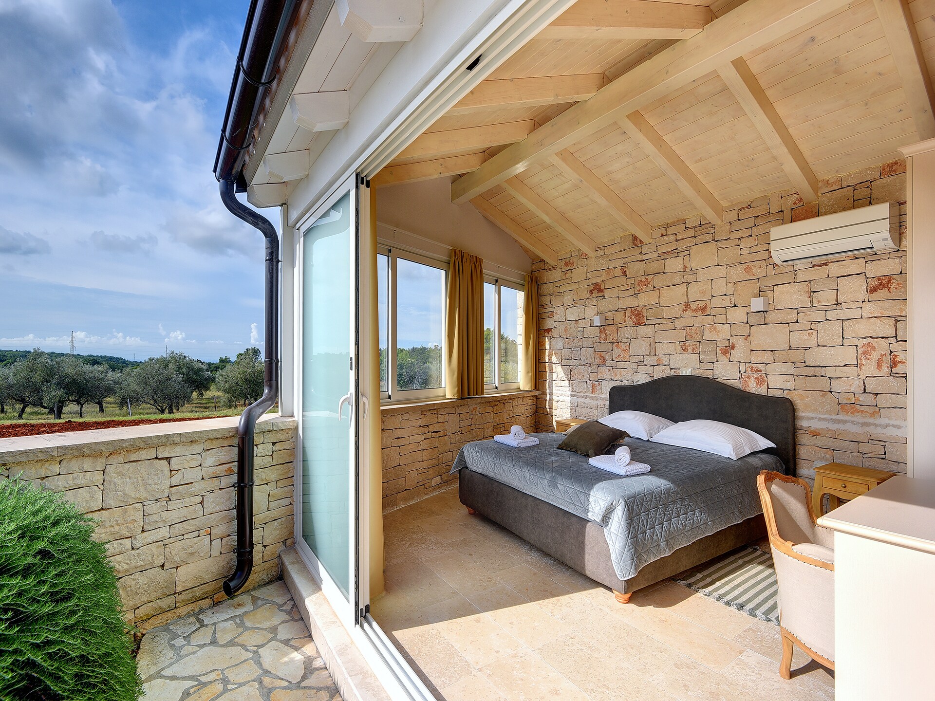 Villa Branka met privézwembad, sauna en zeezicht bij Rovinj - foto 31