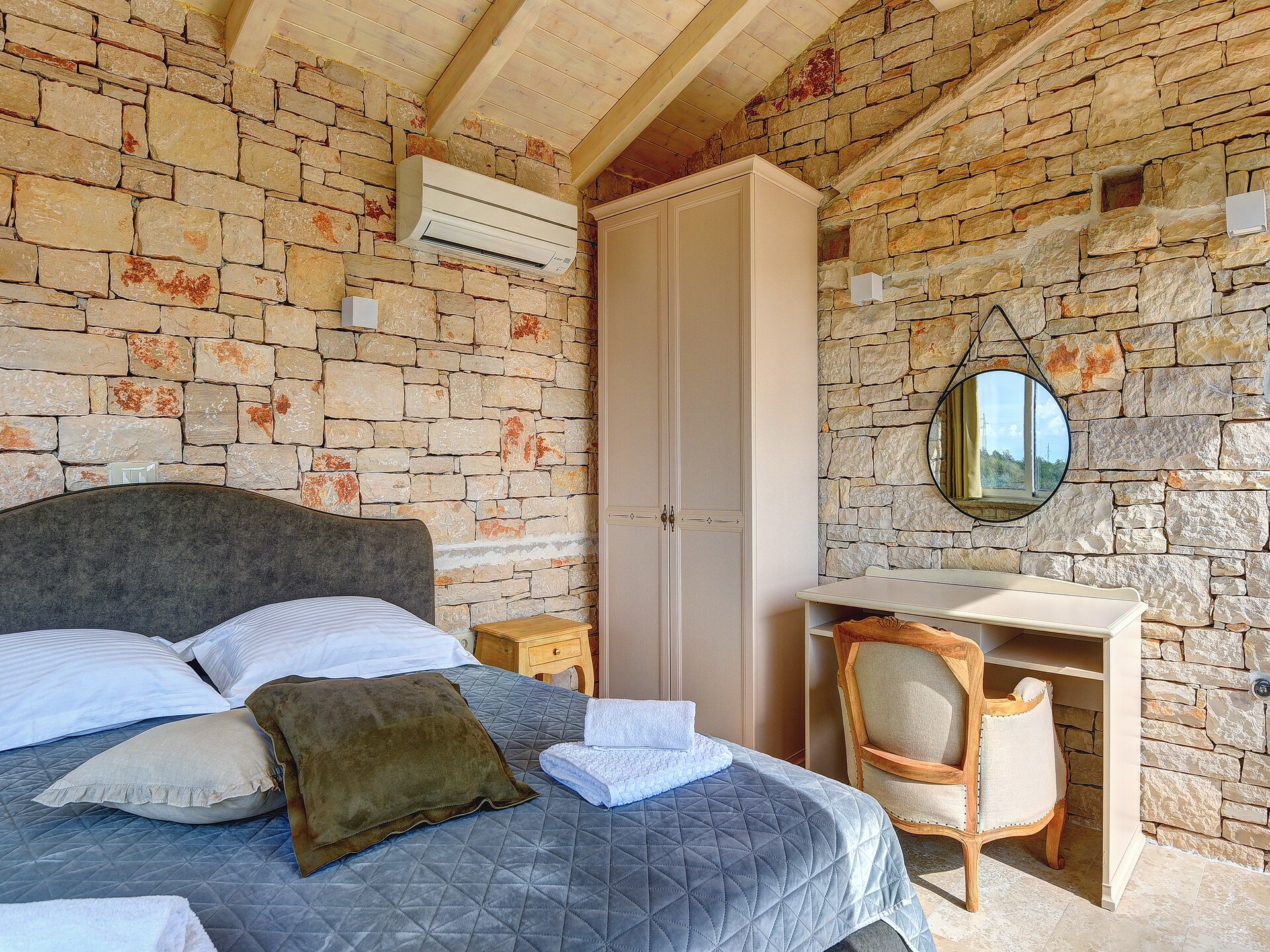 Villa Branka met privézwembad, sauna en zeezicht bij Rovinj - foto 27