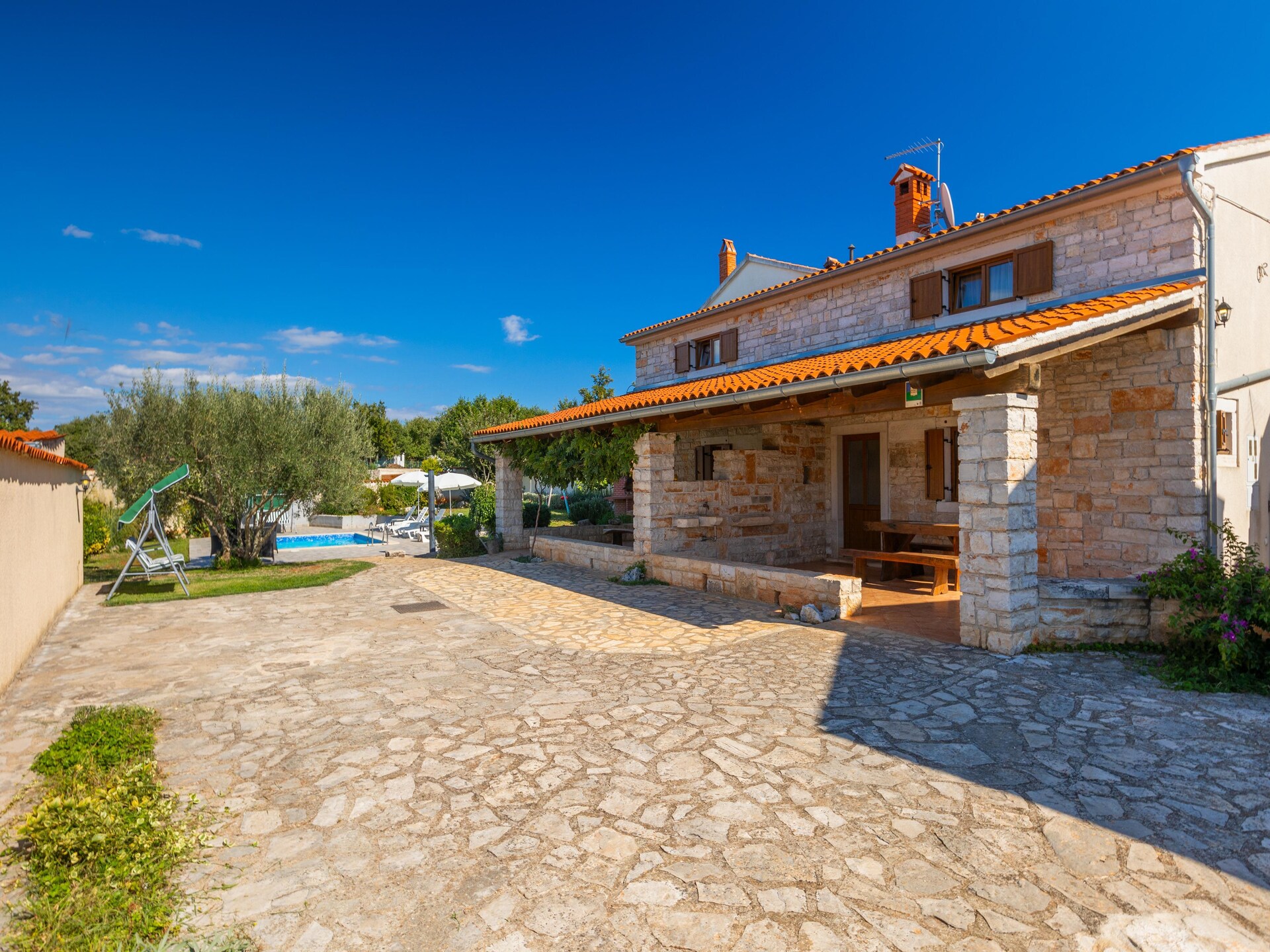 Villa Viola: Ruim vakantiehuis voor 10 personen met privézwembad bij Šegotići - foto 4