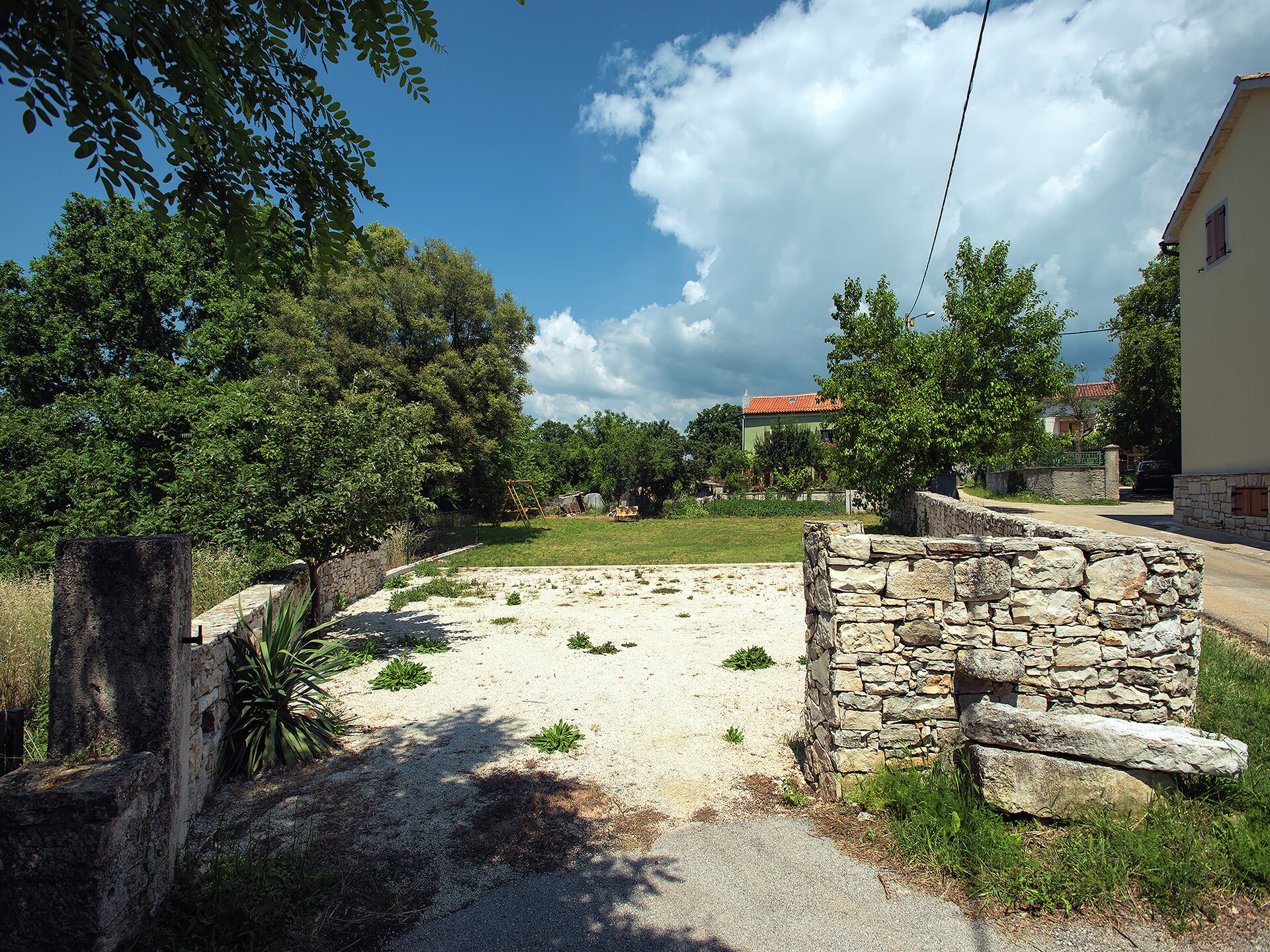 Ruim vakantiehuis met privézwembad in het Kroatische Brščići voor 8 personen - foto 23