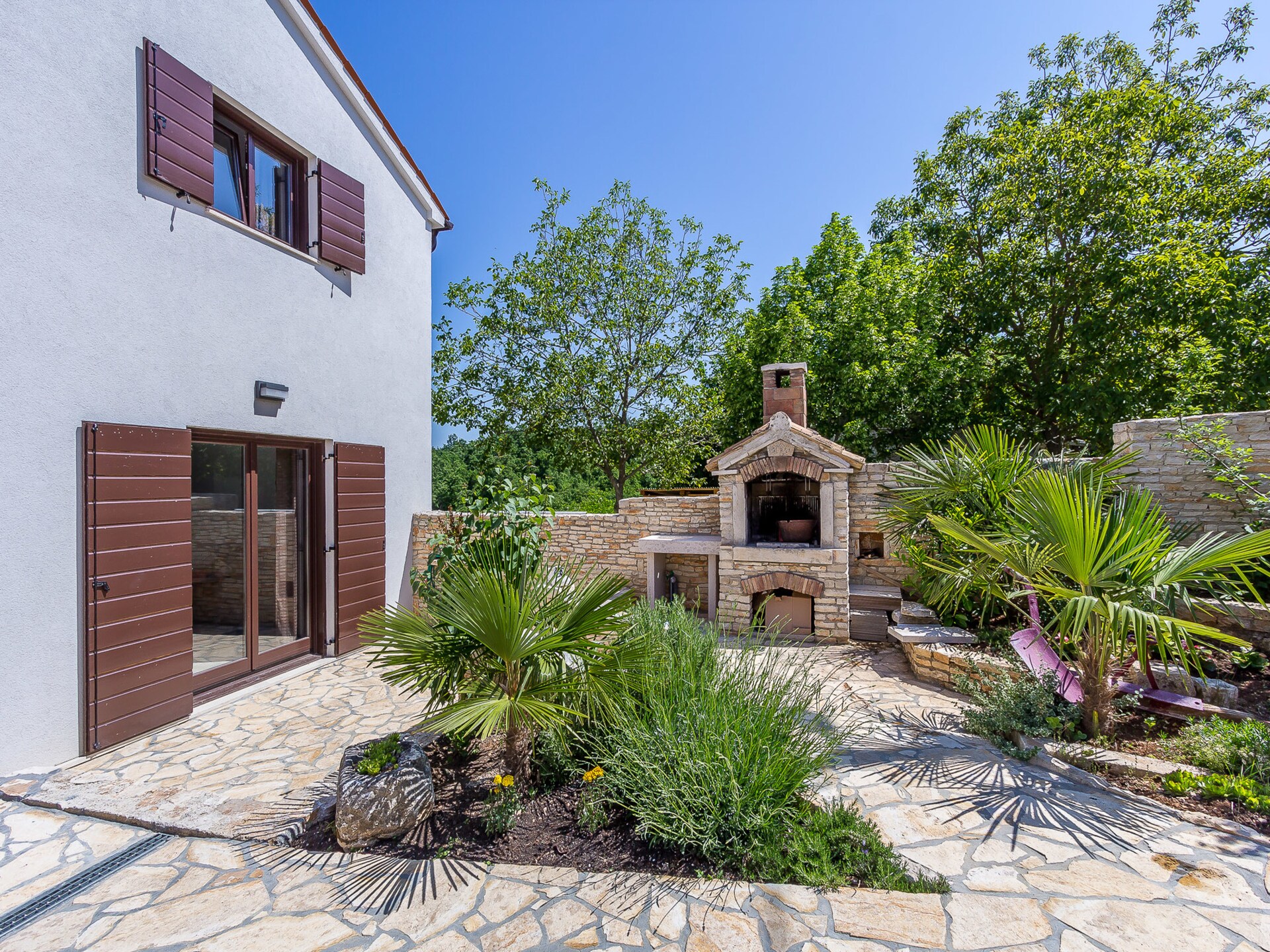 Gerenoveerd villa met privézwembad in het groene hart van Istrië - foto 22