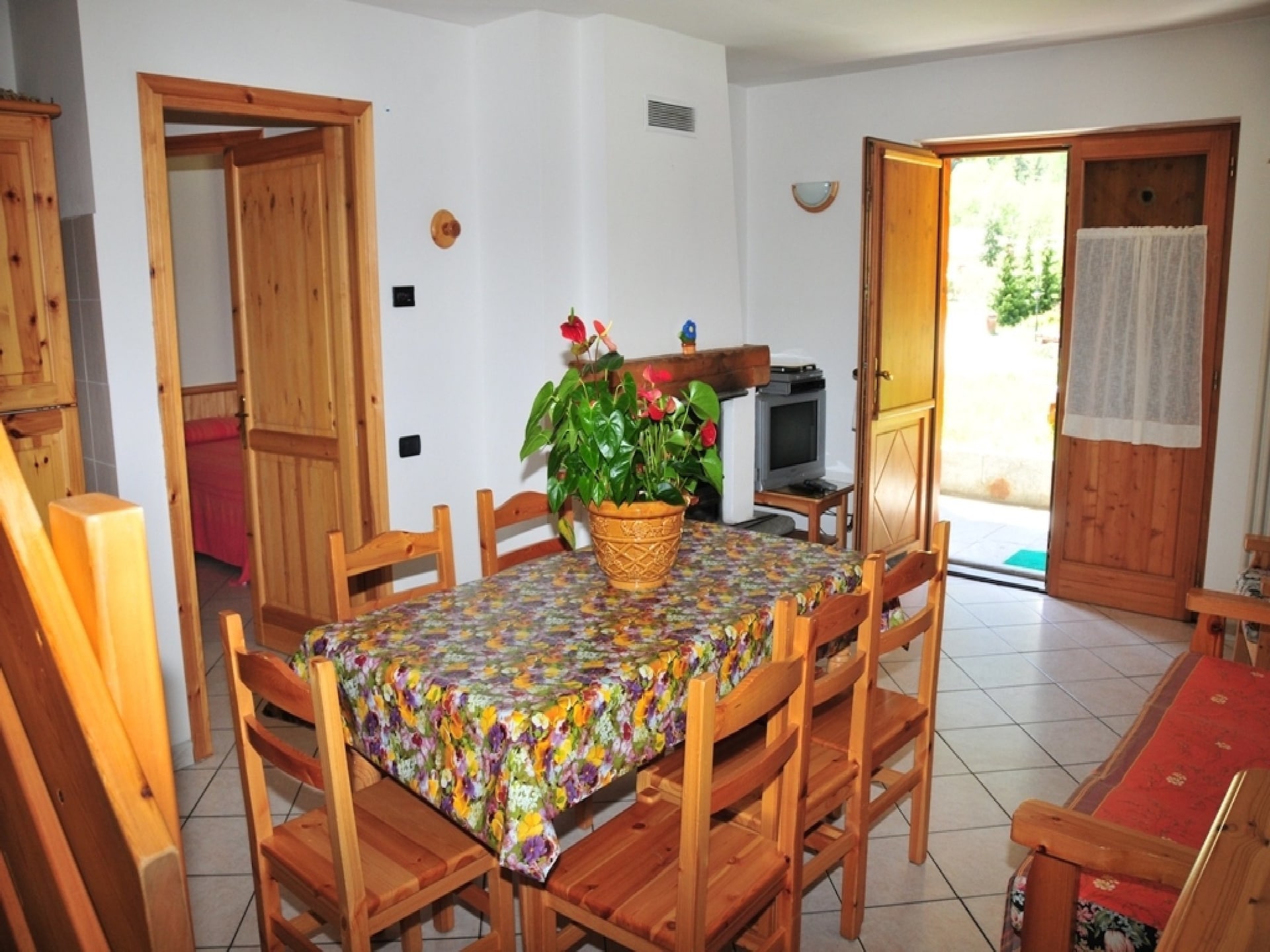 8-persoons appartement in centrum Antey-Saint-André - foto 3