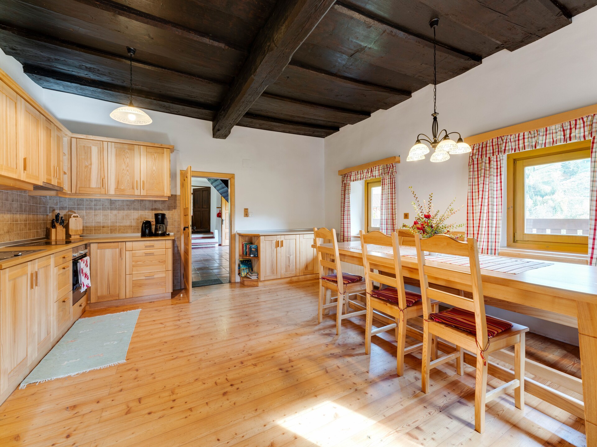 Zois Hütte: Vrijstaand vakantiehuis met sauna in de Karinthische bergen - foto 13