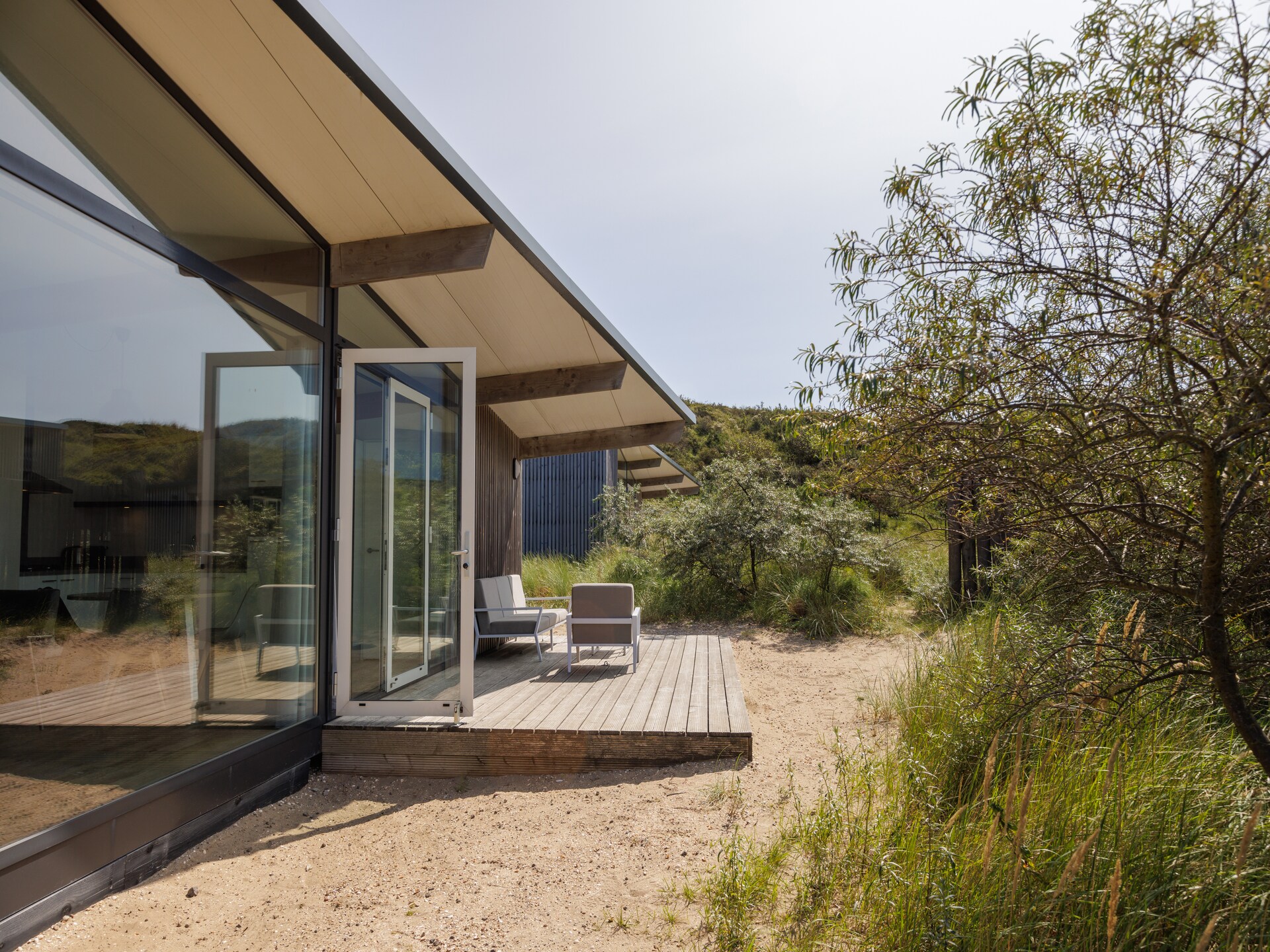 Sea Lodge Bloemendaal: Modern duinhuis met veranda, 2 min van het strand - foto 9