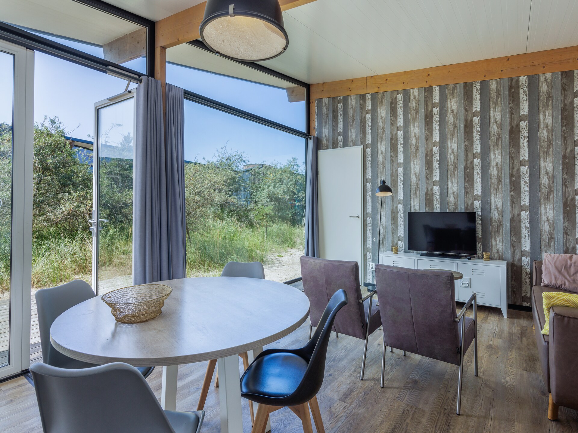 Sea Lodge Bloemendaal: Modern duinhuis met veranda, 2 min van het strand - foto 10