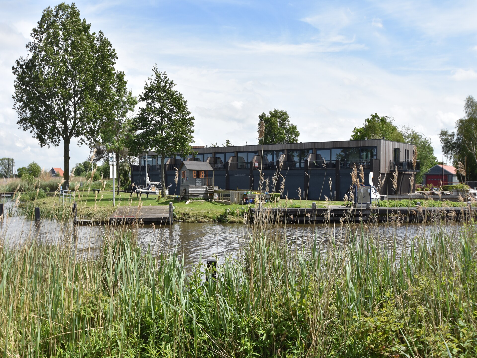 Appartement met vrij uitzicht over de Langweerderwielen in hartje Friese Meren - foto 2