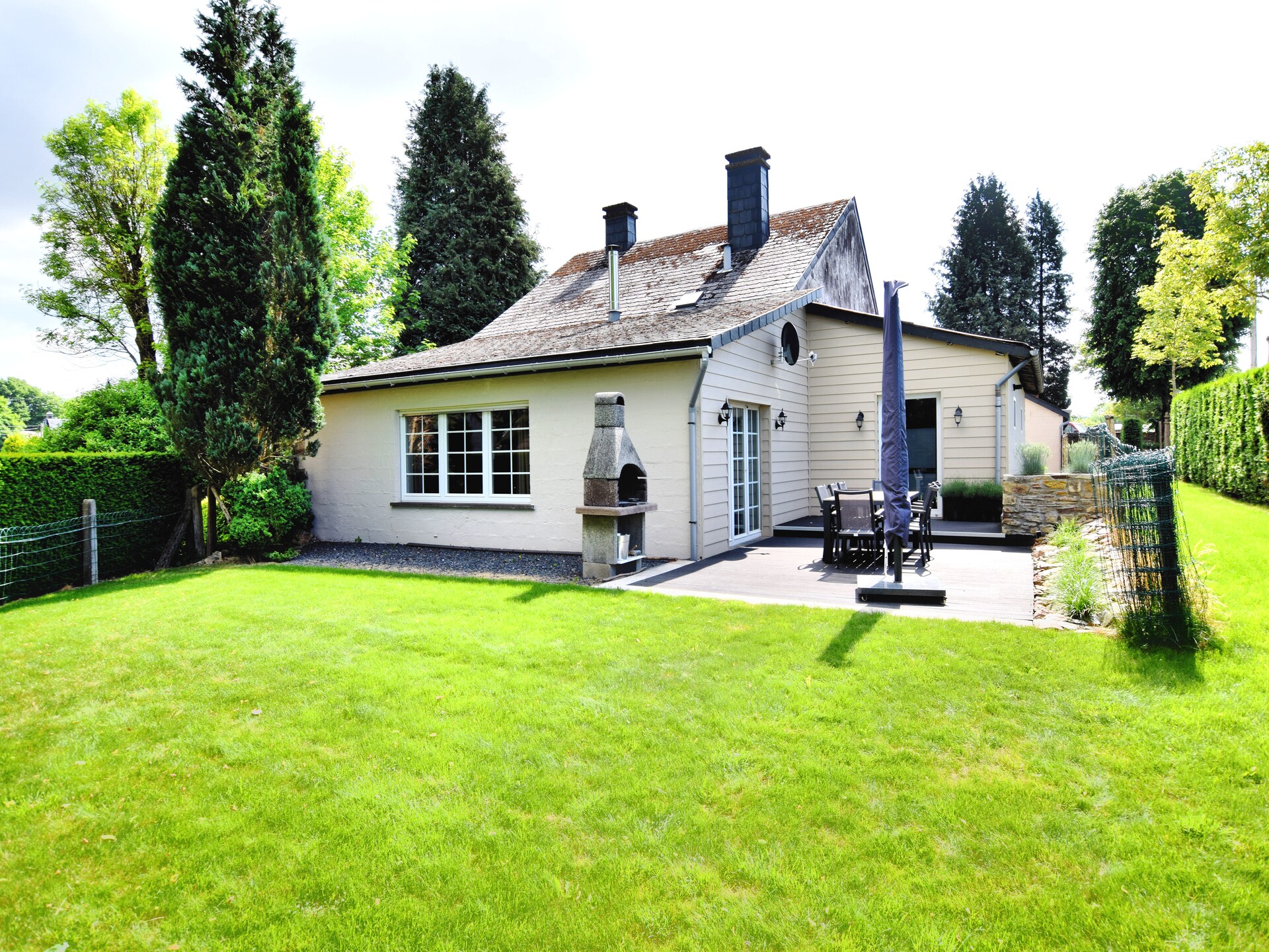 Wellnessvilla met sauna en jacuzzi in hartje Ardennen - foto 12