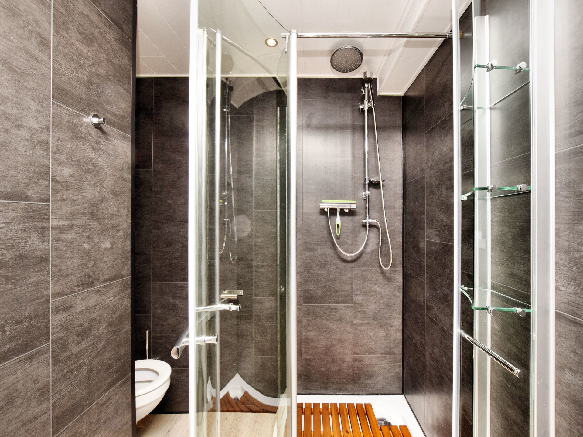 Wellnessvilla met sauna en jacuzzi in hartje Ardennen - foto 32