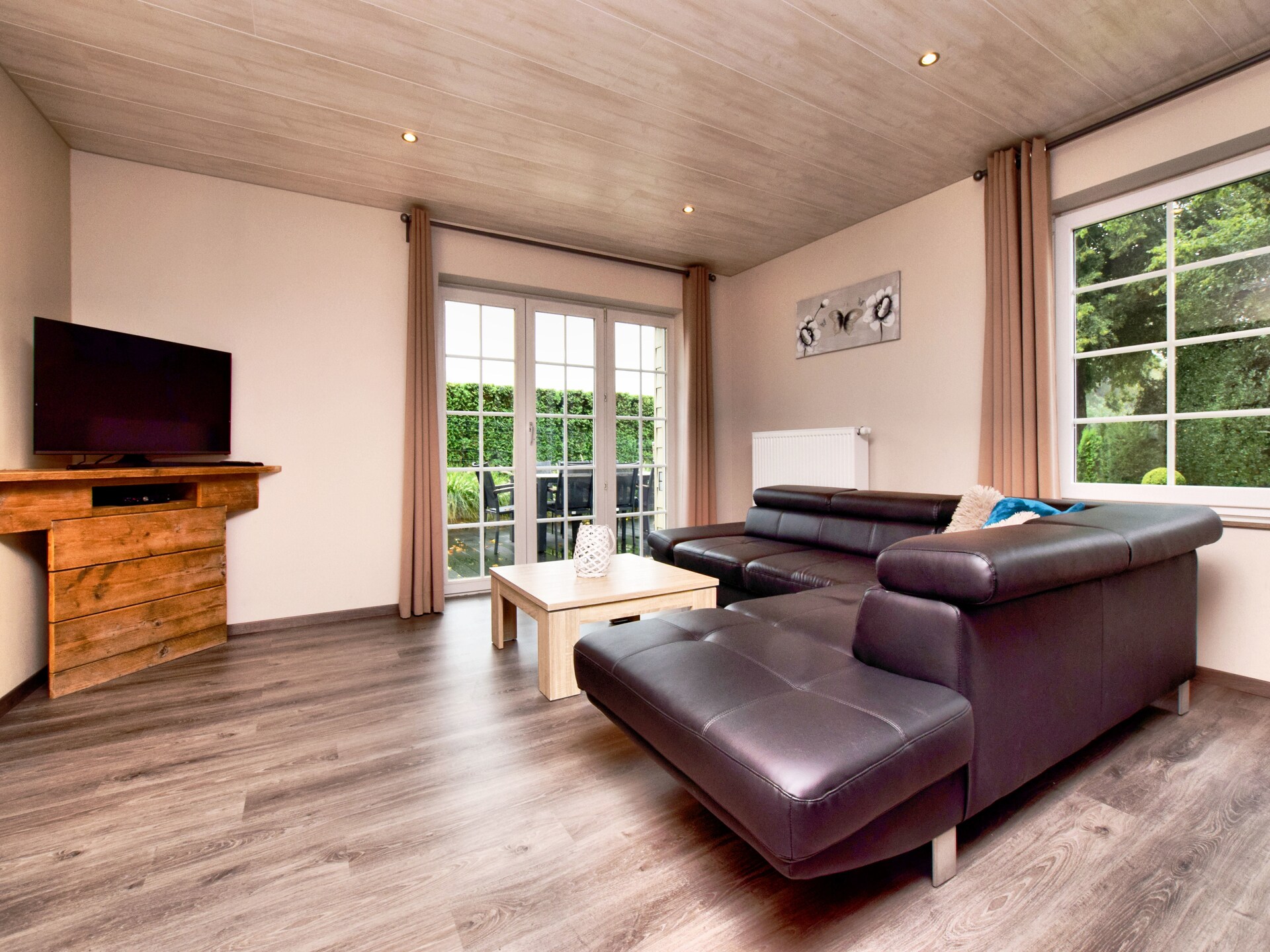 Wellnessvilla met sauna en jacuzzi in hartje Ardennen - foto 17