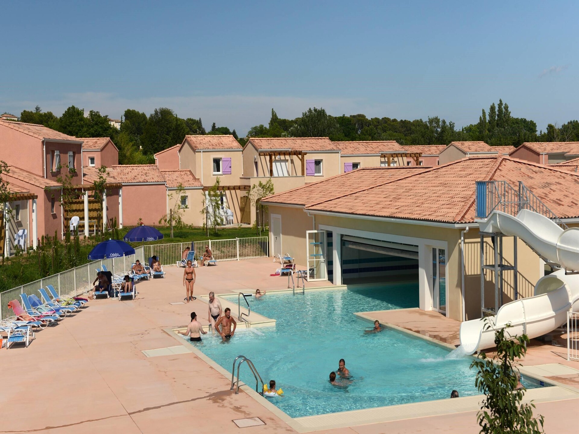 Duplex voor 6 personen met zwembad en sauna in Paradou, Provence - foto 9