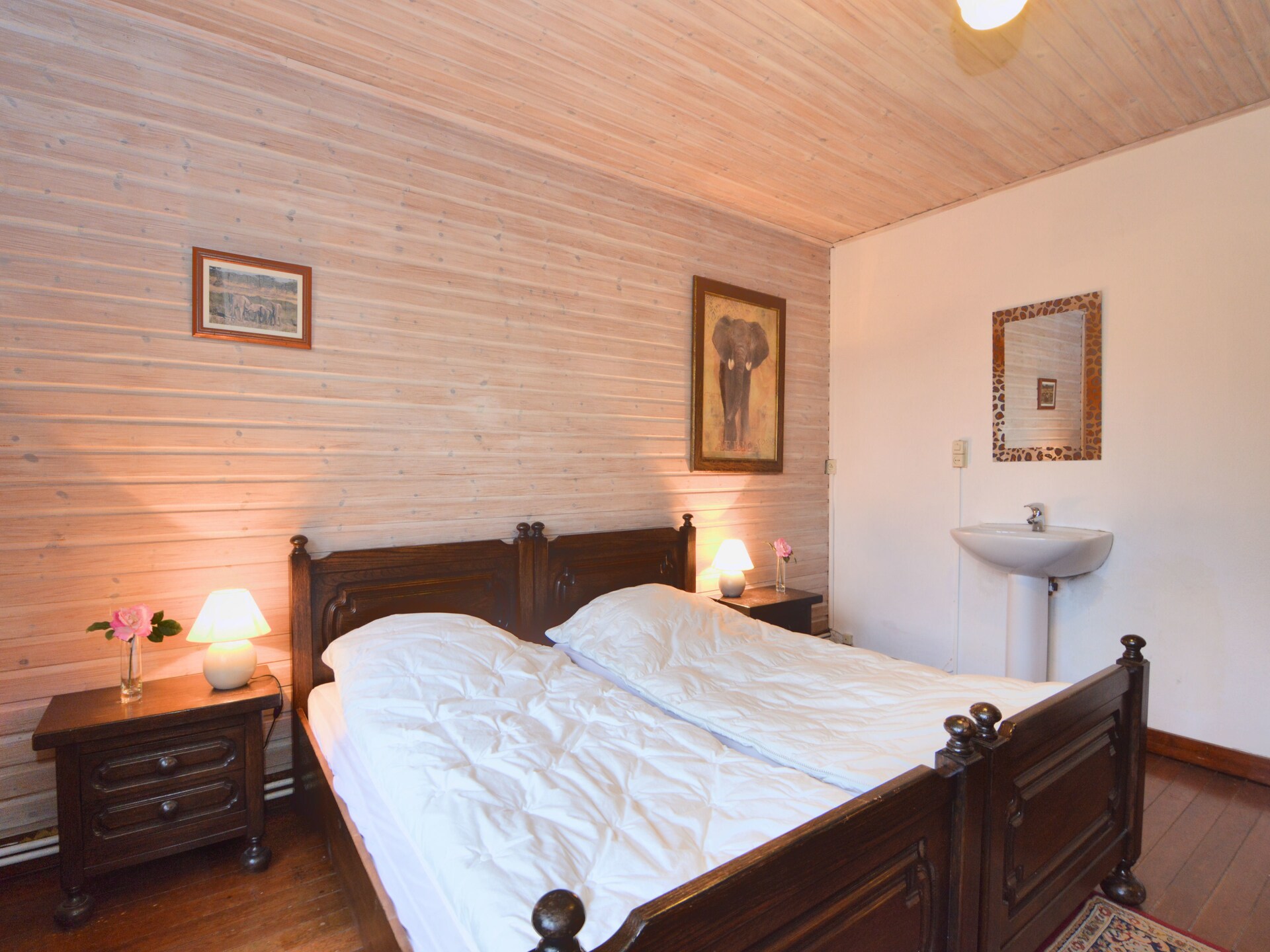 Ruim vakantiehuis met 5 slaapkamers en panoramisch uitzicht in La Roche-en-Ardenne - foto 27
