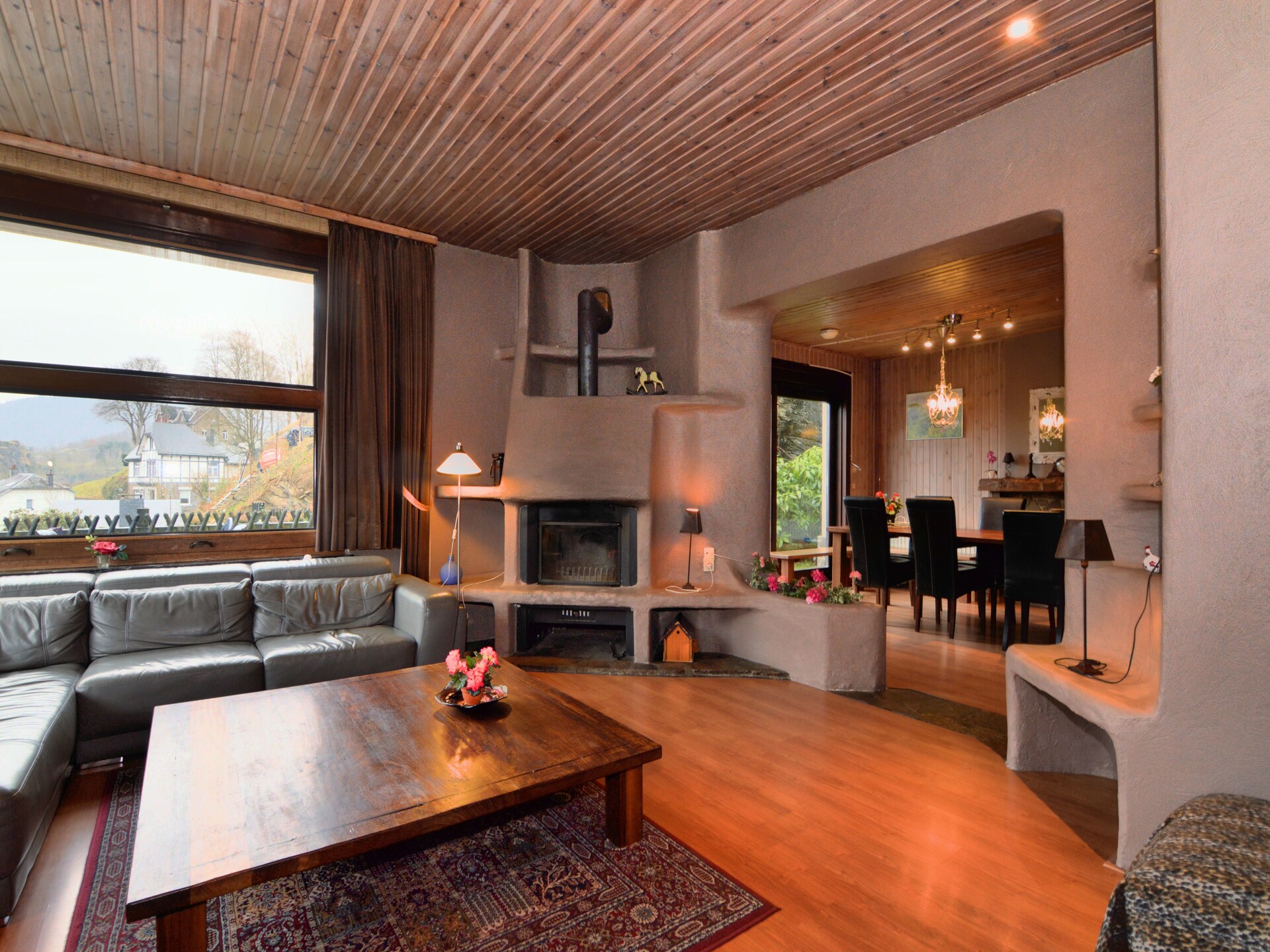 Ruim vakantiehuis met 5 slaapkamers en panoramisch uitzicht in La Roche-en-Ardenne - foto 2