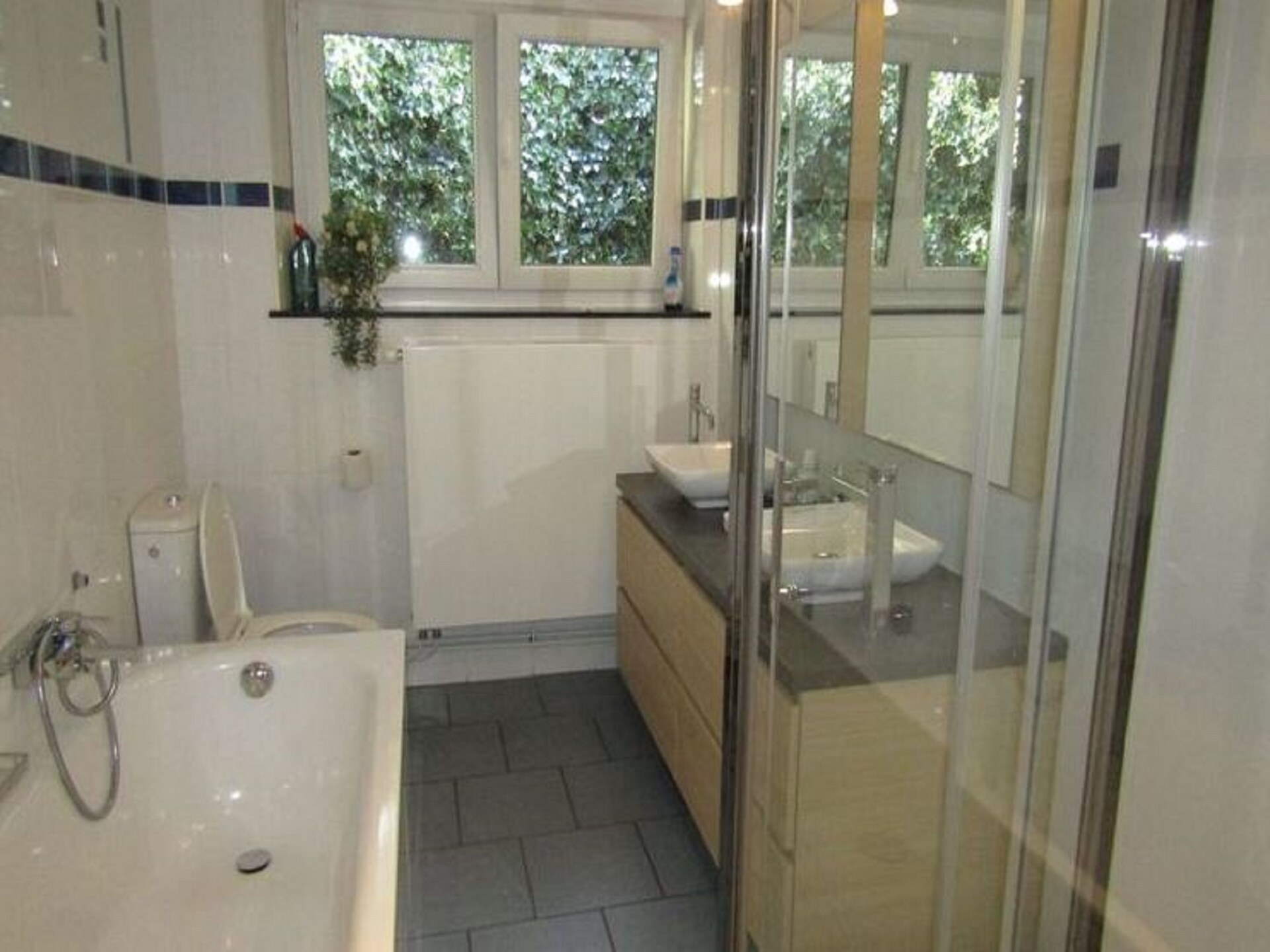 Ruim vakantiehuis met 5 slaapkamers en panoramisch uitzicht in La Roche-en-Ardenne - foto 37