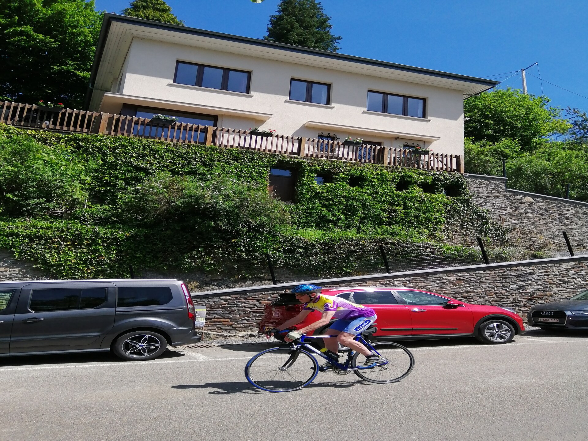 Ruim vakantiehuis met 5 slaapkamers en panoramisch uitzicht in La Roche-en-Ardenne - foto 8