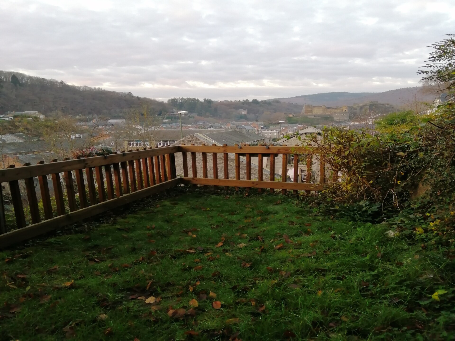 Ruim vakantiehuis met 5 slaapkamers en panoramisch uitzicht in La Roche-en-Ardenne - foto 42