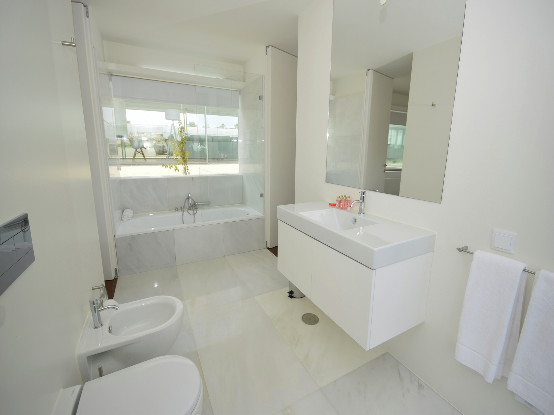 Villa Gonzalo: Luxe designvilla met privézwembad aan golfcourse in Óbidos - foto 35