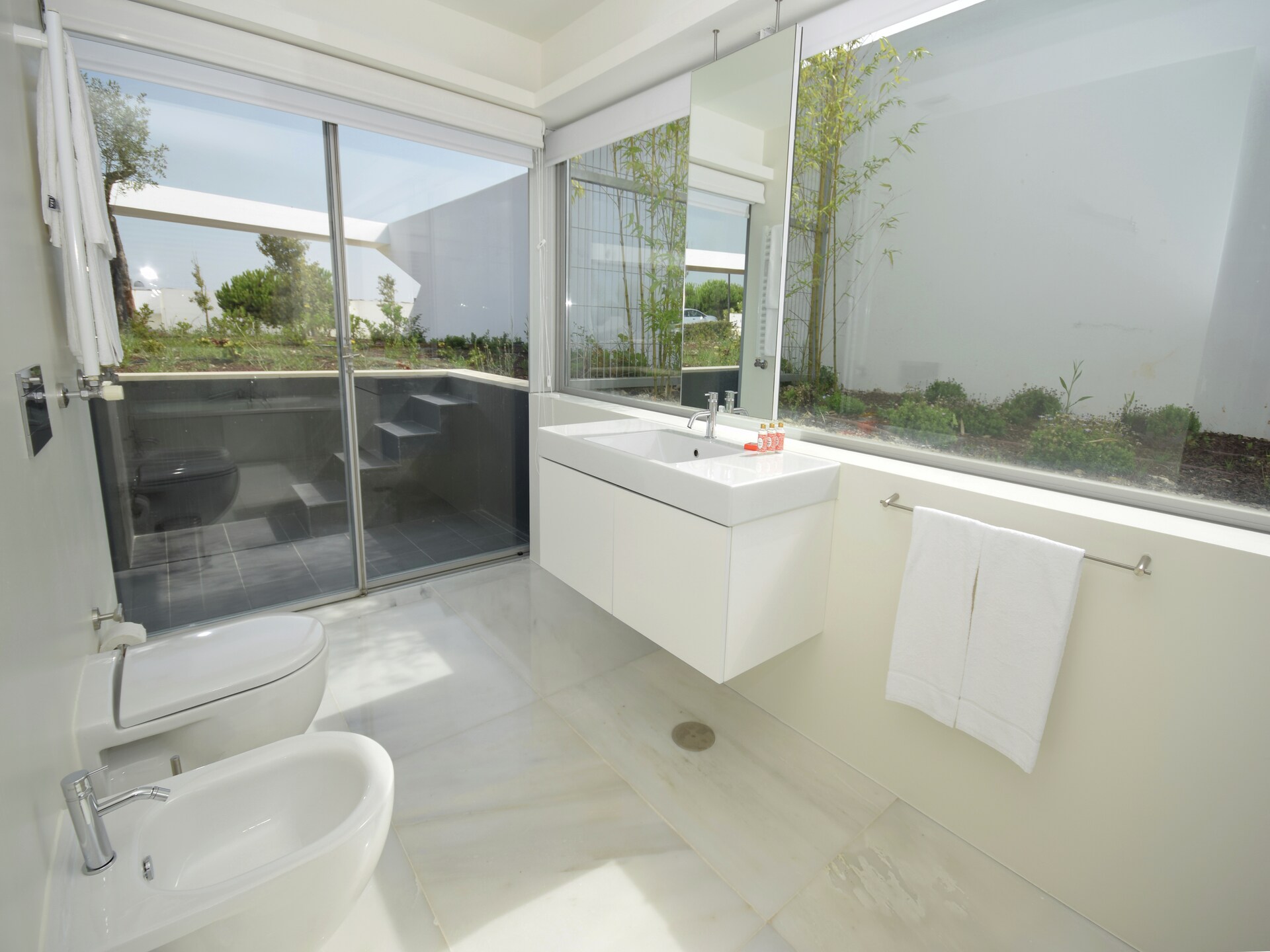 Villa Gonzalo: Luxe designvilla met privézwembad aan golfcourse in Óbidos - foto 36