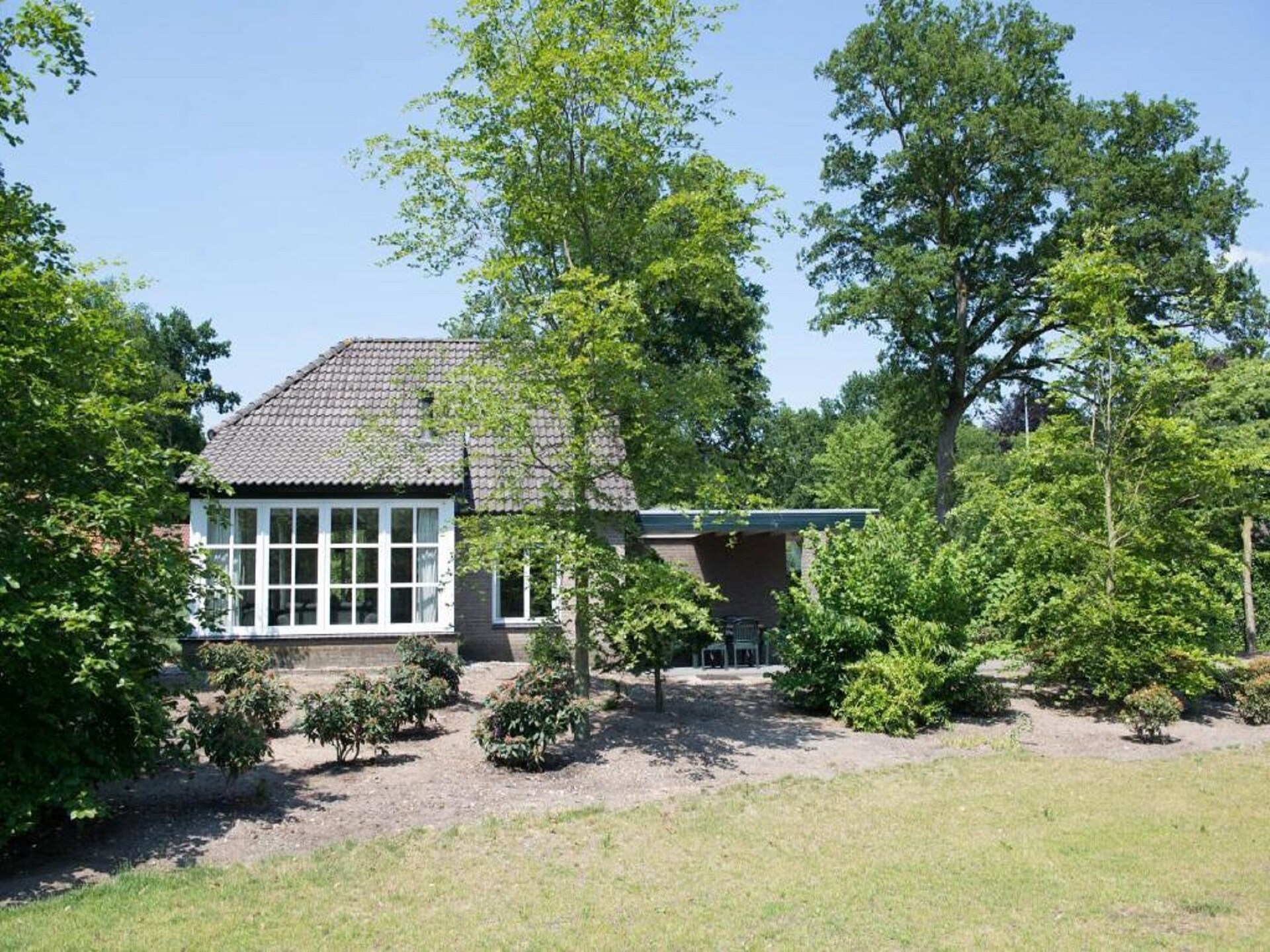 Luxe 6-persoonsvilla op rustig vakantiepark in Uden - foto 10