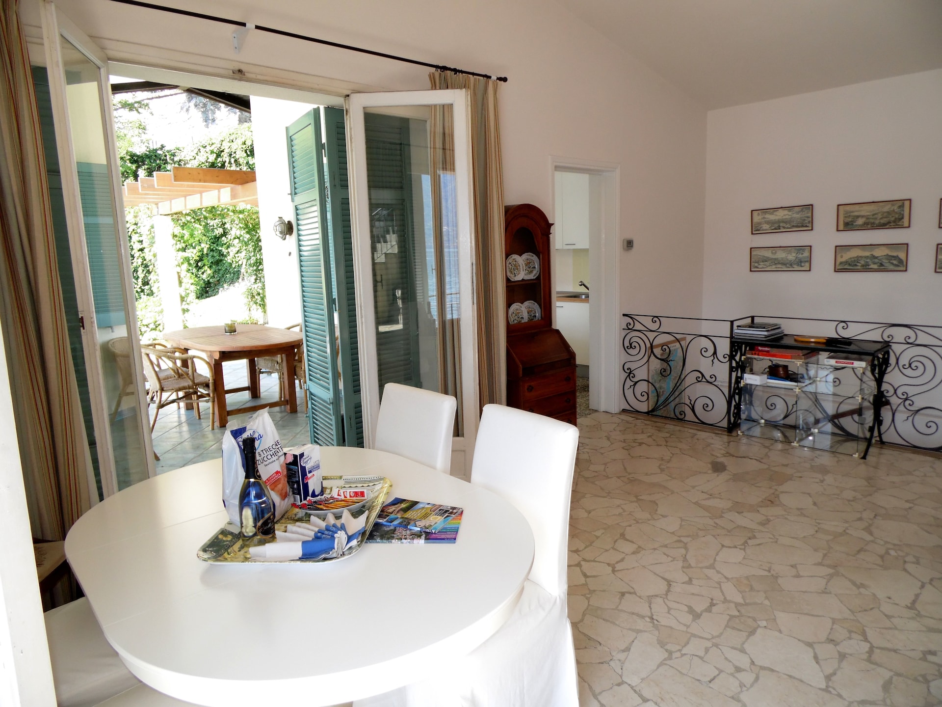Vakantiehuis Vignabuona: Ruime villa direct aan het Comomeer in Menaggio - foto 10