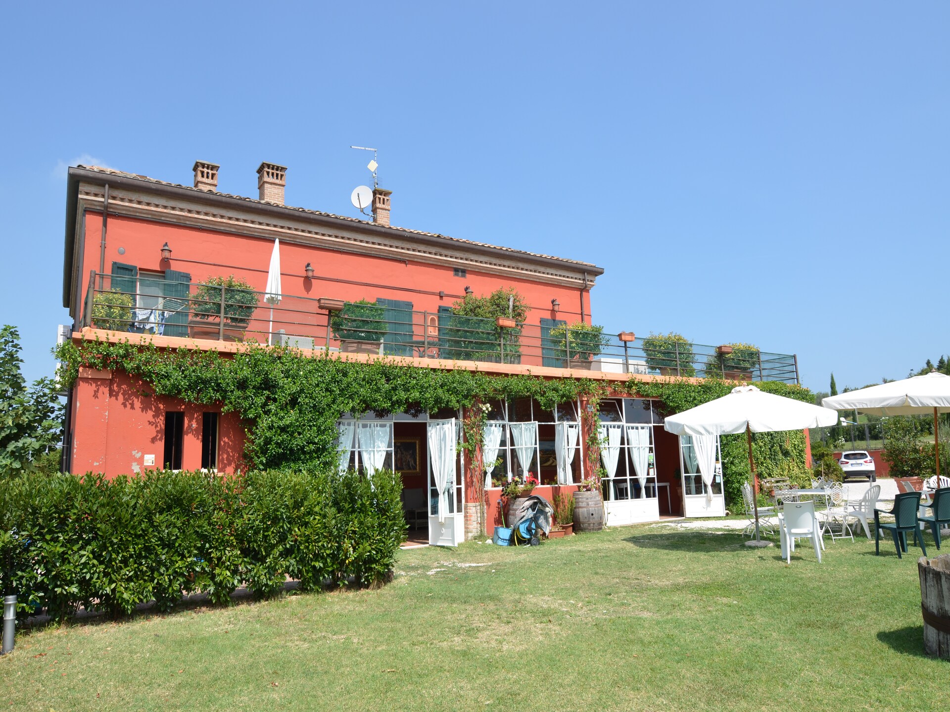 Appartement tussen wijngaarden met zwembad, 9 km van strand Riccione - foto 11