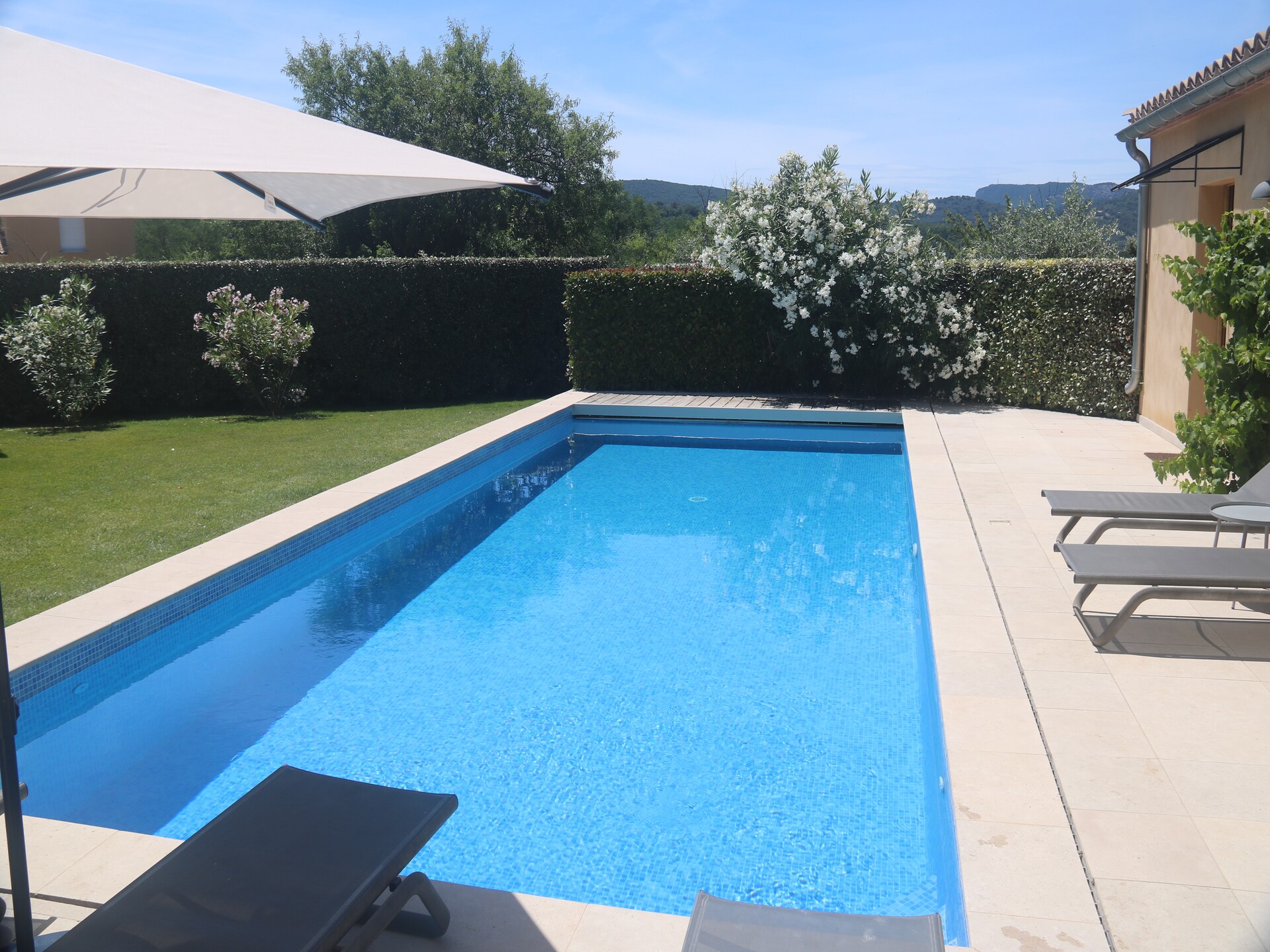 Ruime villa met privézwembad aan de voet van de Mont Ventoux - foto 1