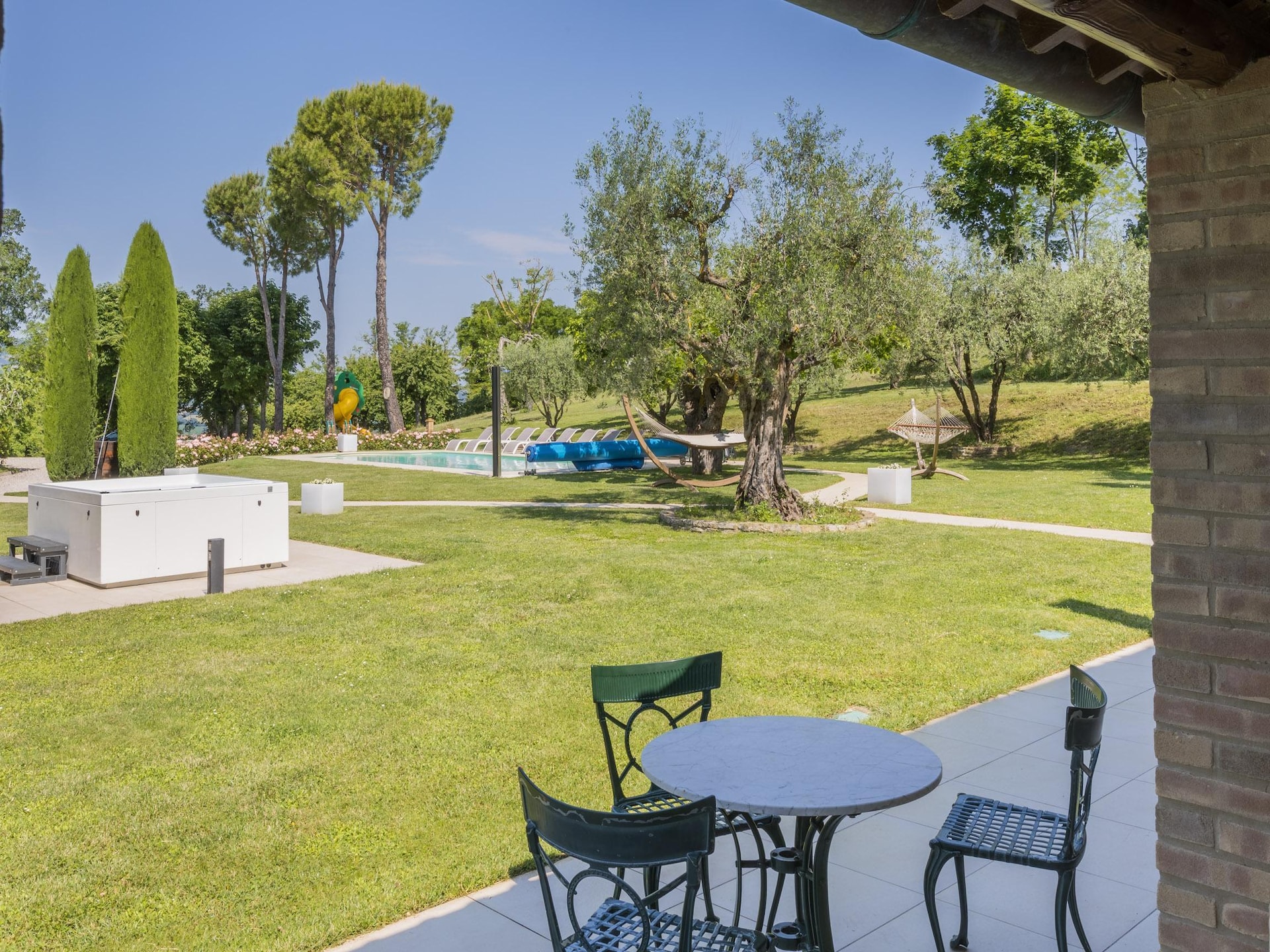 Centraal gelegen villa in Sant'ippolito voor 11 personen - foto 6