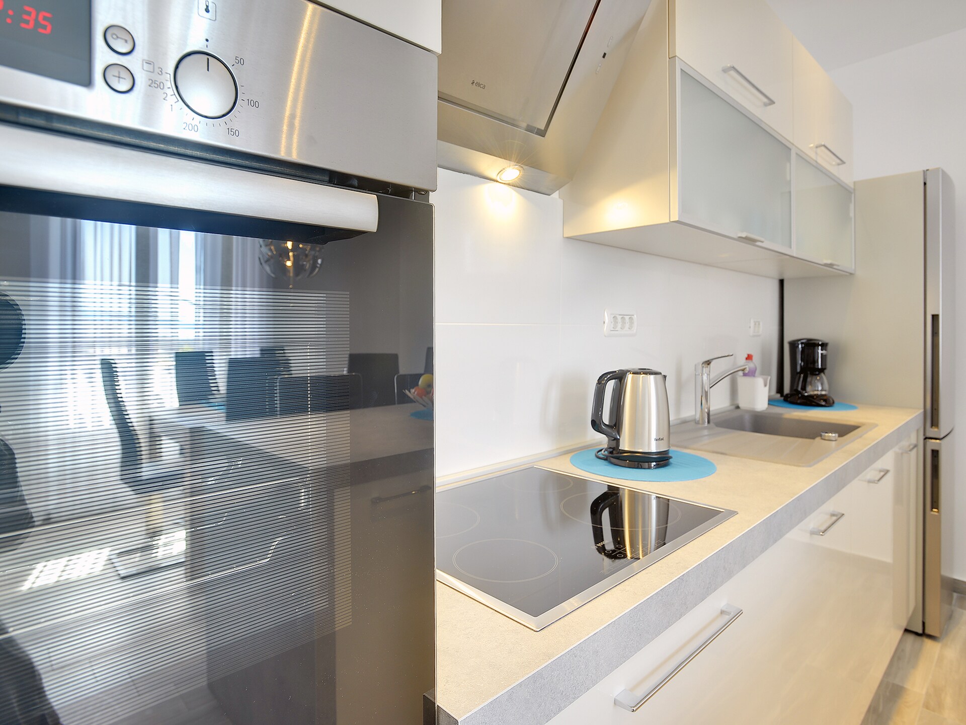 Moderne villa met privézwembad op 1 km van zee in Ližnjan - foto 16
