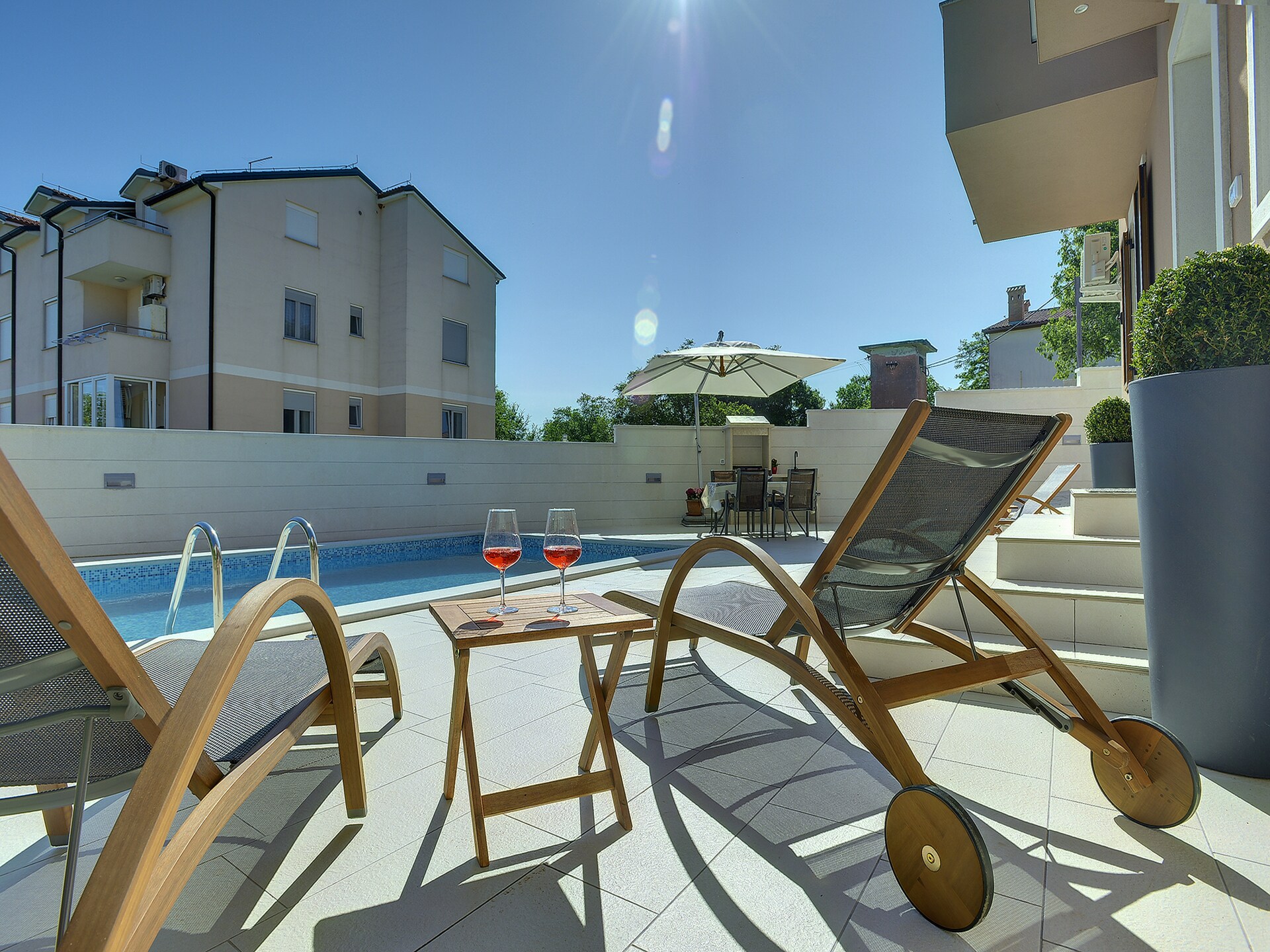 Moderne villa met privézwembad op 1 km van zee in Ližnjan - foto 6