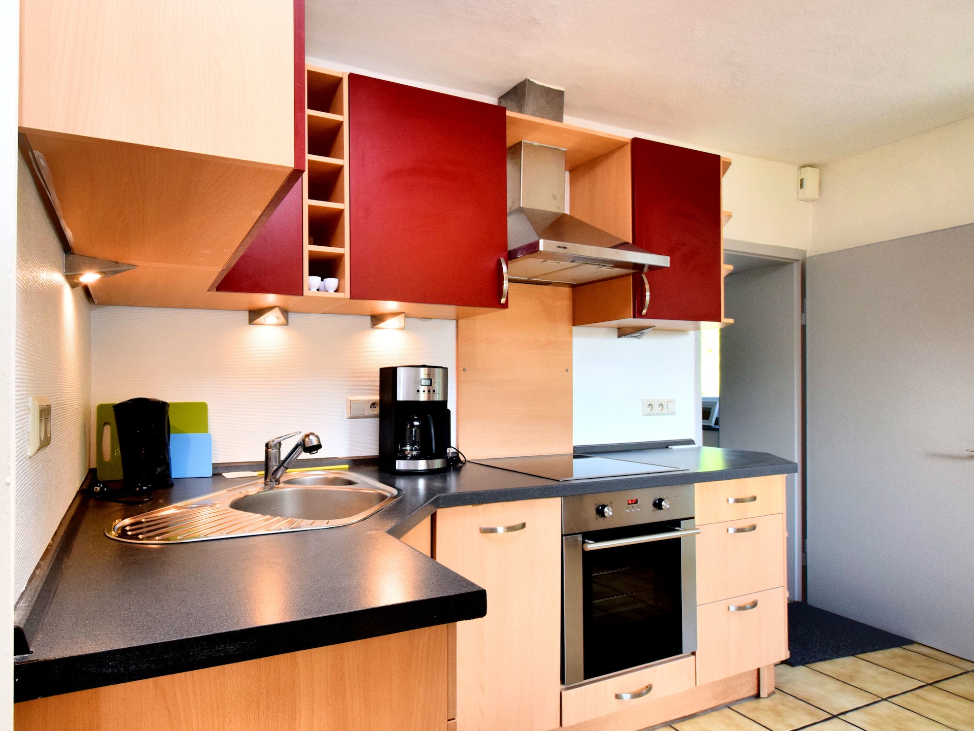 6-persoons vakantiehuis met tuin en recreatieruimte in Schönberg - foto 13