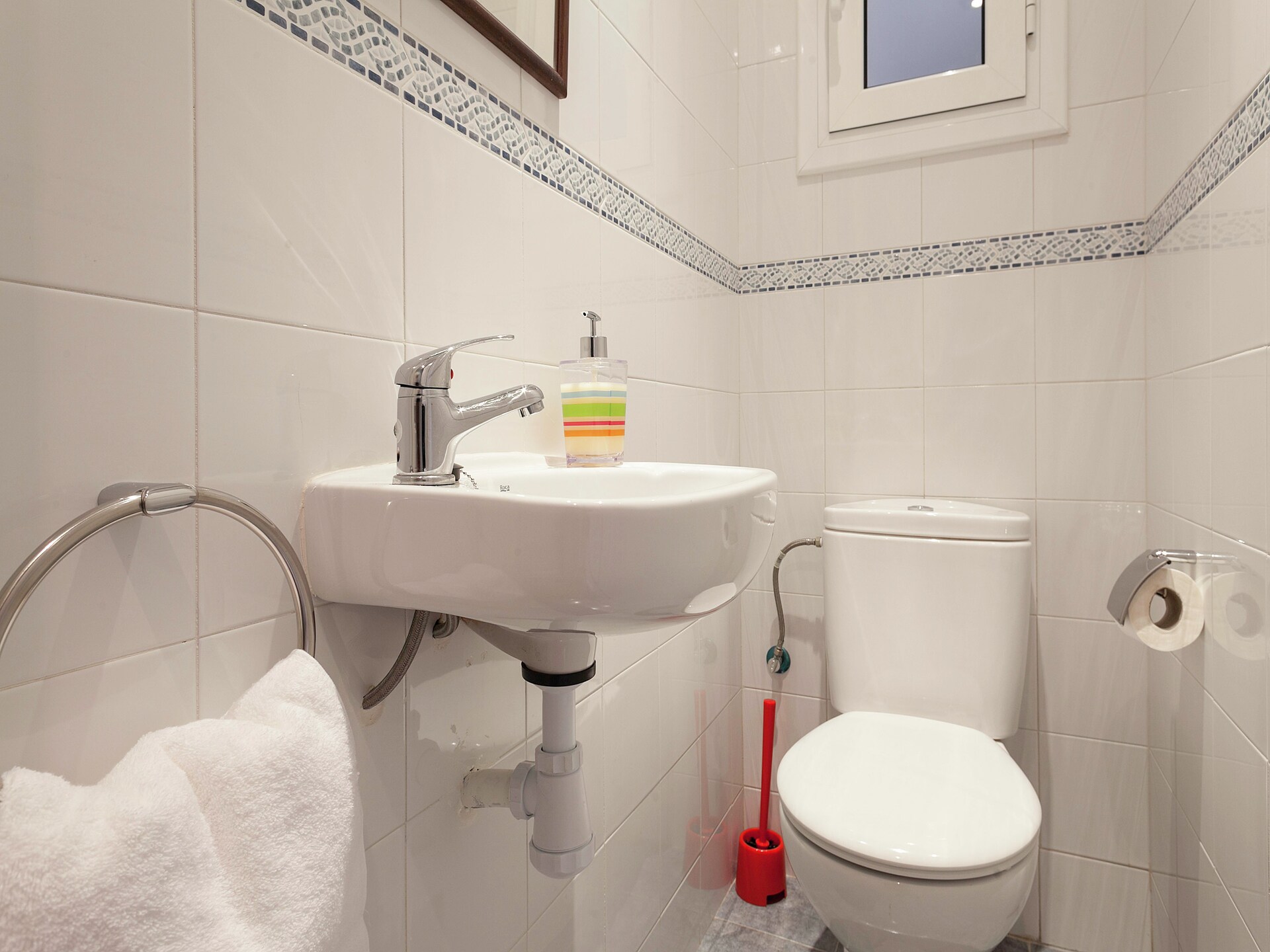 Authentiek Appartement aan Rambla Paris, 4 Slaapkamers, Vlakbij Zee - foto 20