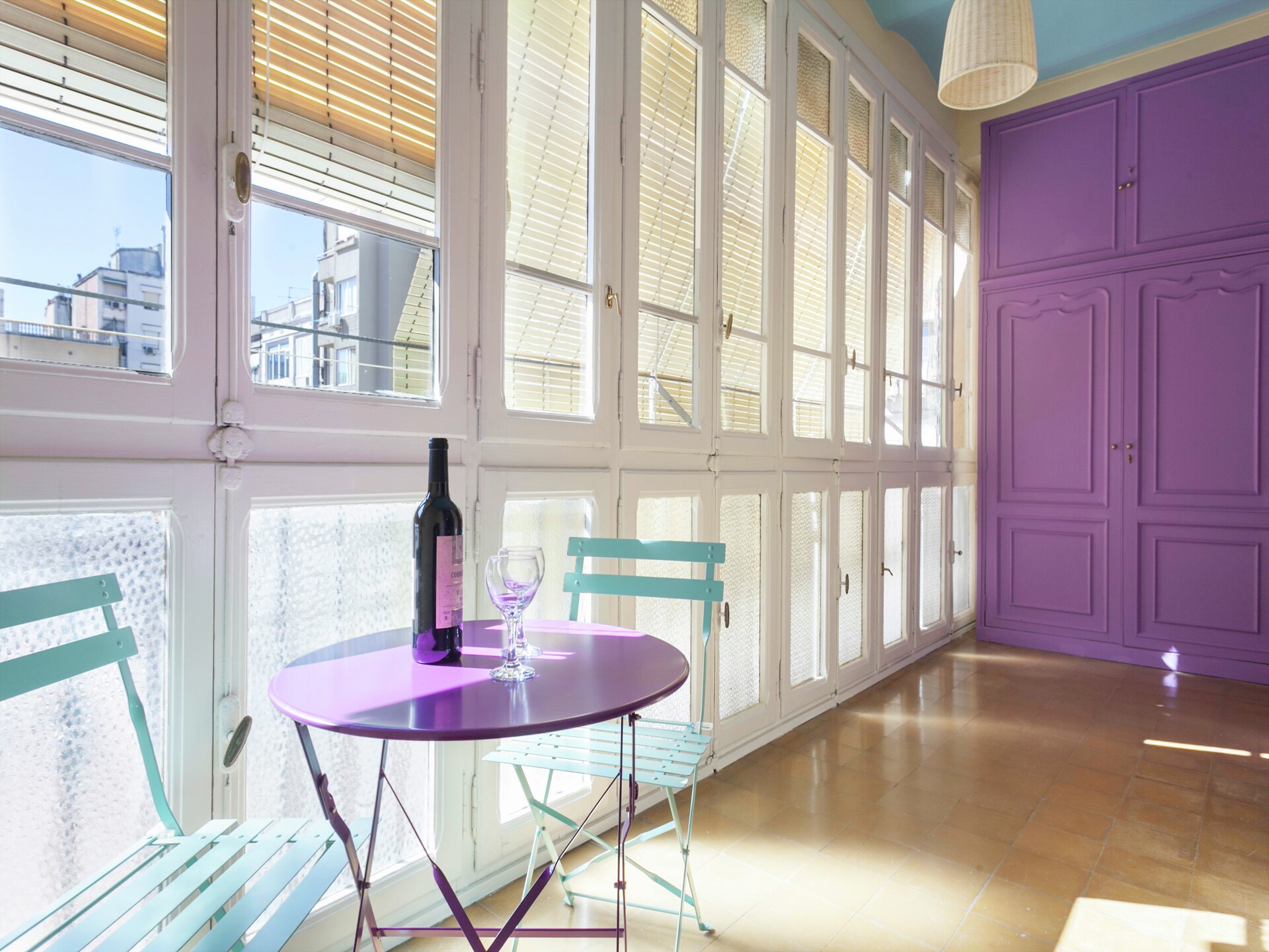 Authentiek Appartement aan Rambla Paris, 4 Slaapkamers, Vlakbij Zee - foto 24