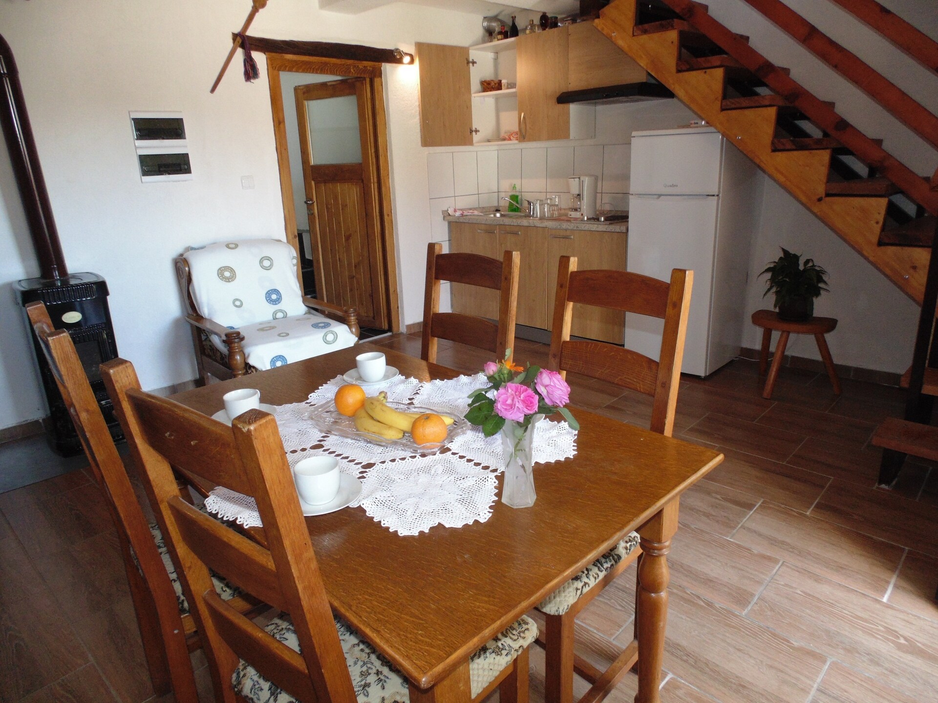 Stenen vakantiehuis aan de rand van Nationaal Park Paklenica - foto 11
