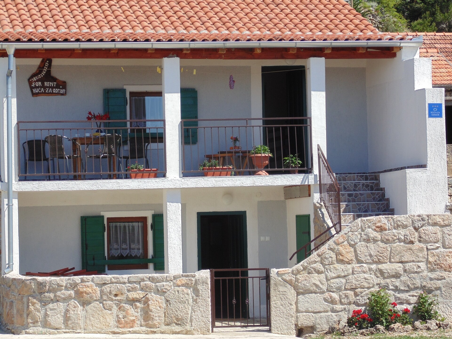 Stenen vakantiehuis aan de rand van Nationaal Park Paklenica - foto 6