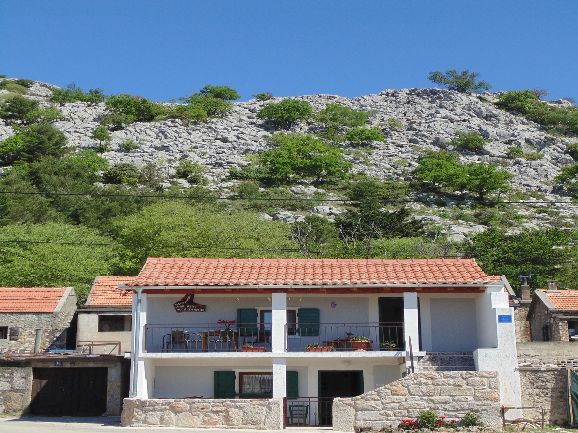 Stenen vakantiehuis aan de rand van Nationaal Park Paklenica - foto 35