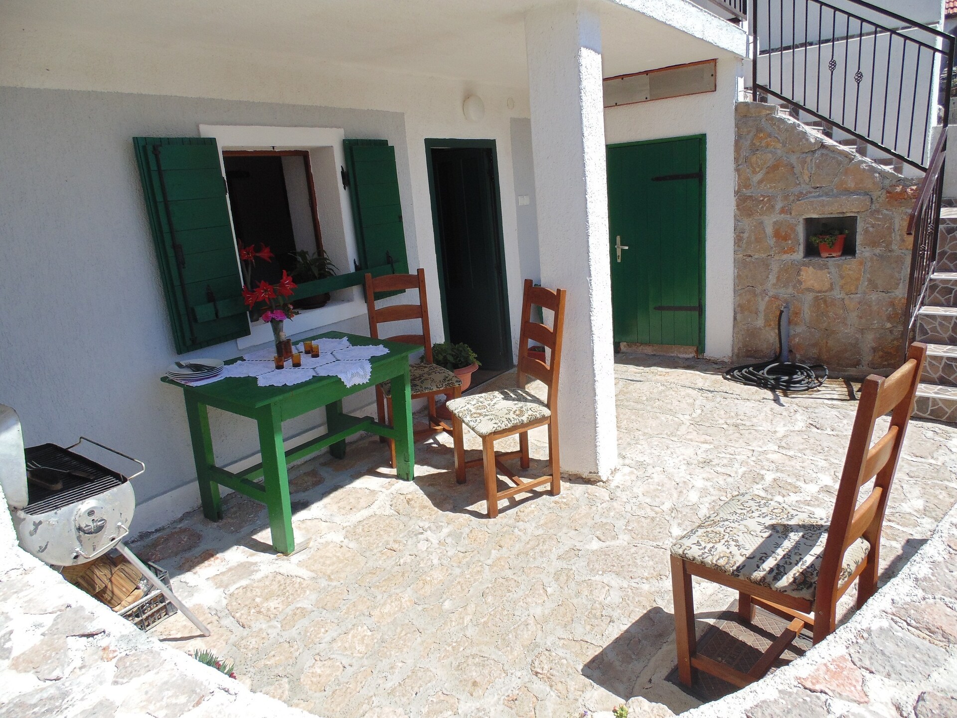 Stenen vakantiehuis aan de rand van Nationaal Park Paklenica - foto 4